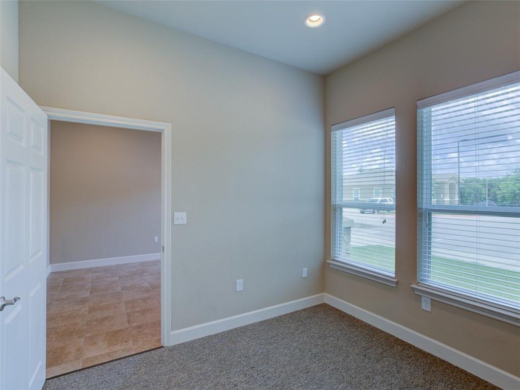 2301 S Bagdad Rd #301 Property Photo 15