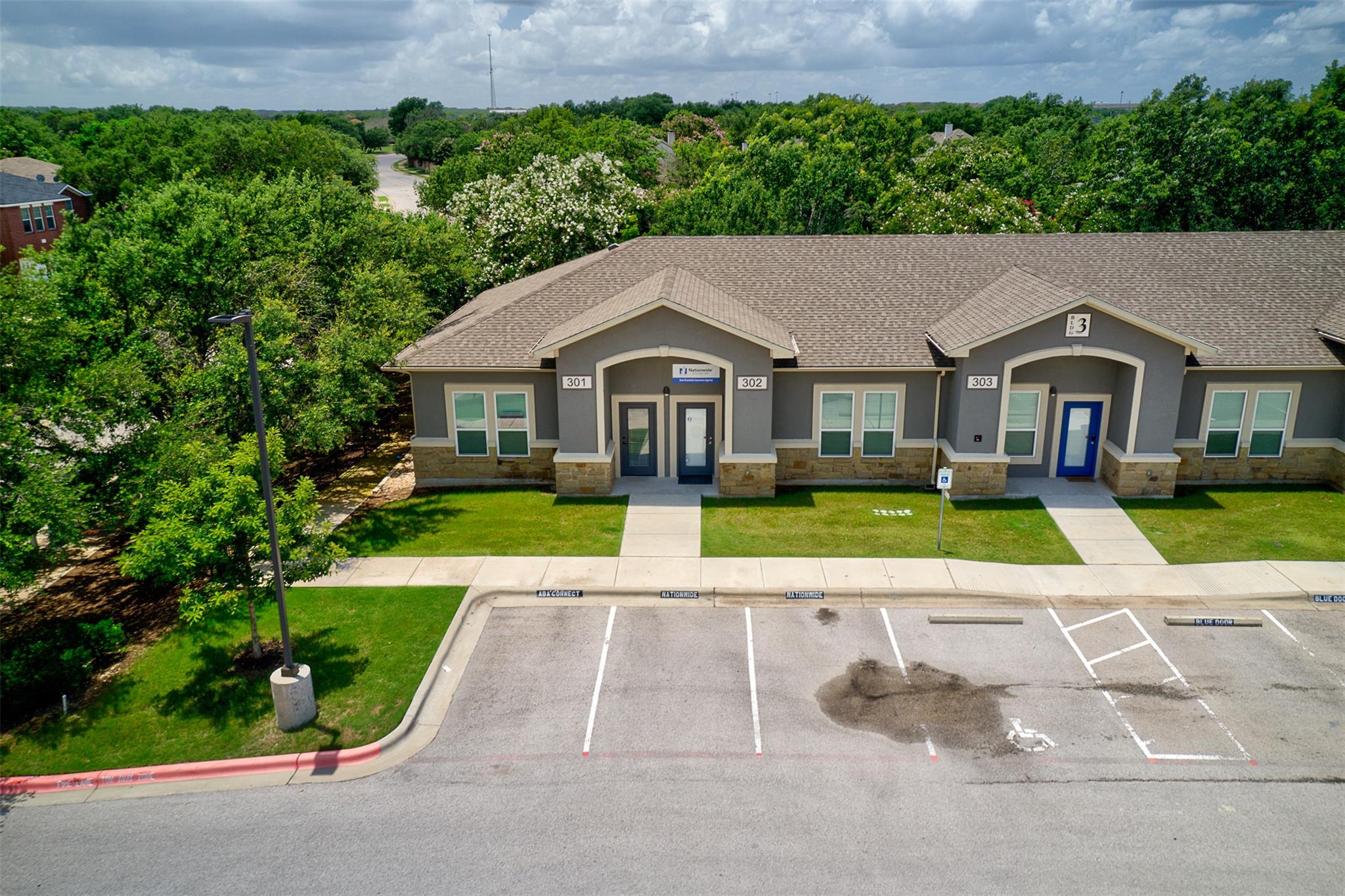 2301 S Bagdad Rd #301 Property Photo 27
