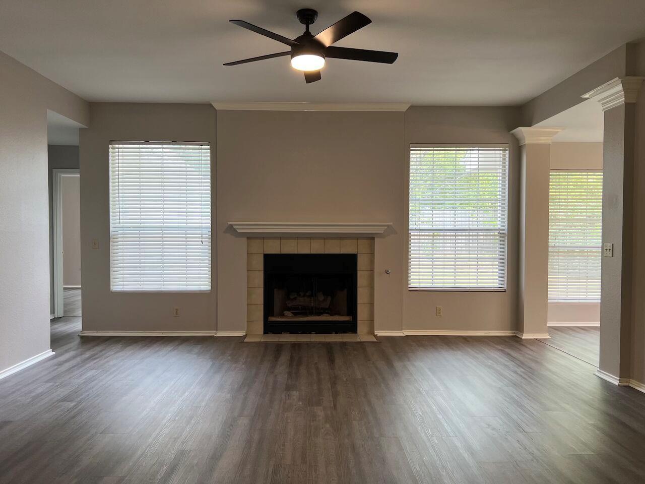 1808 Lion Heart Dr Property Photo 6
