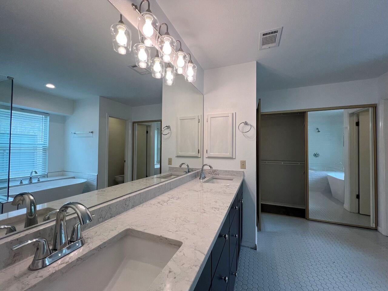 1808 Lion Heart Dr Property Photo 21