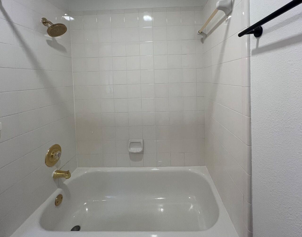 1808 Lion Heart Dr Property Photo 31