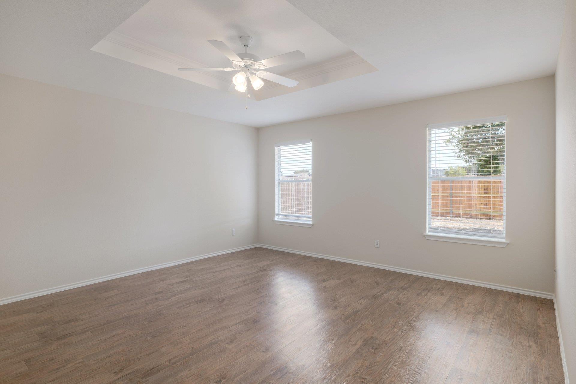 1014 W South St Property Photo 15