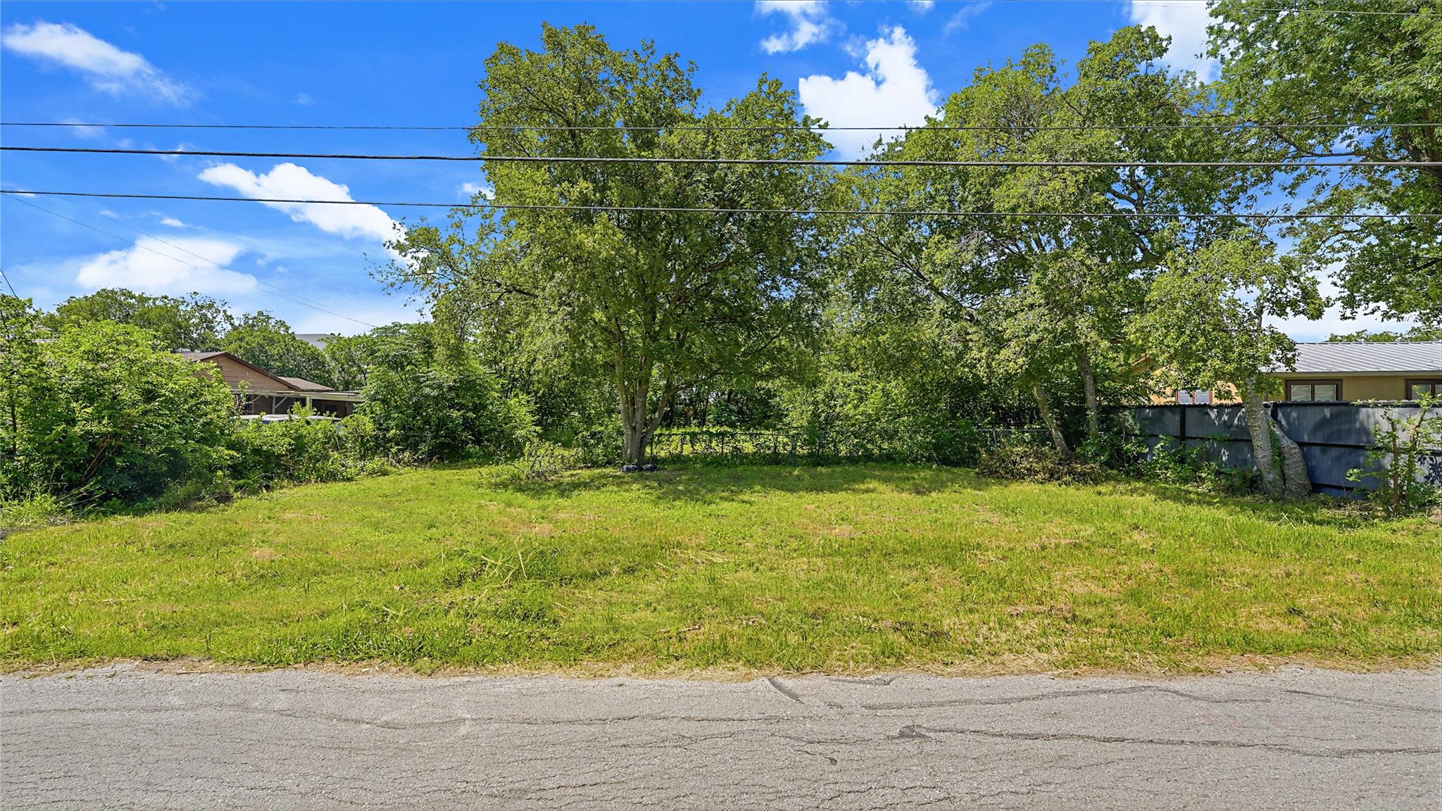 144 Dinn Dr Property Photo 1