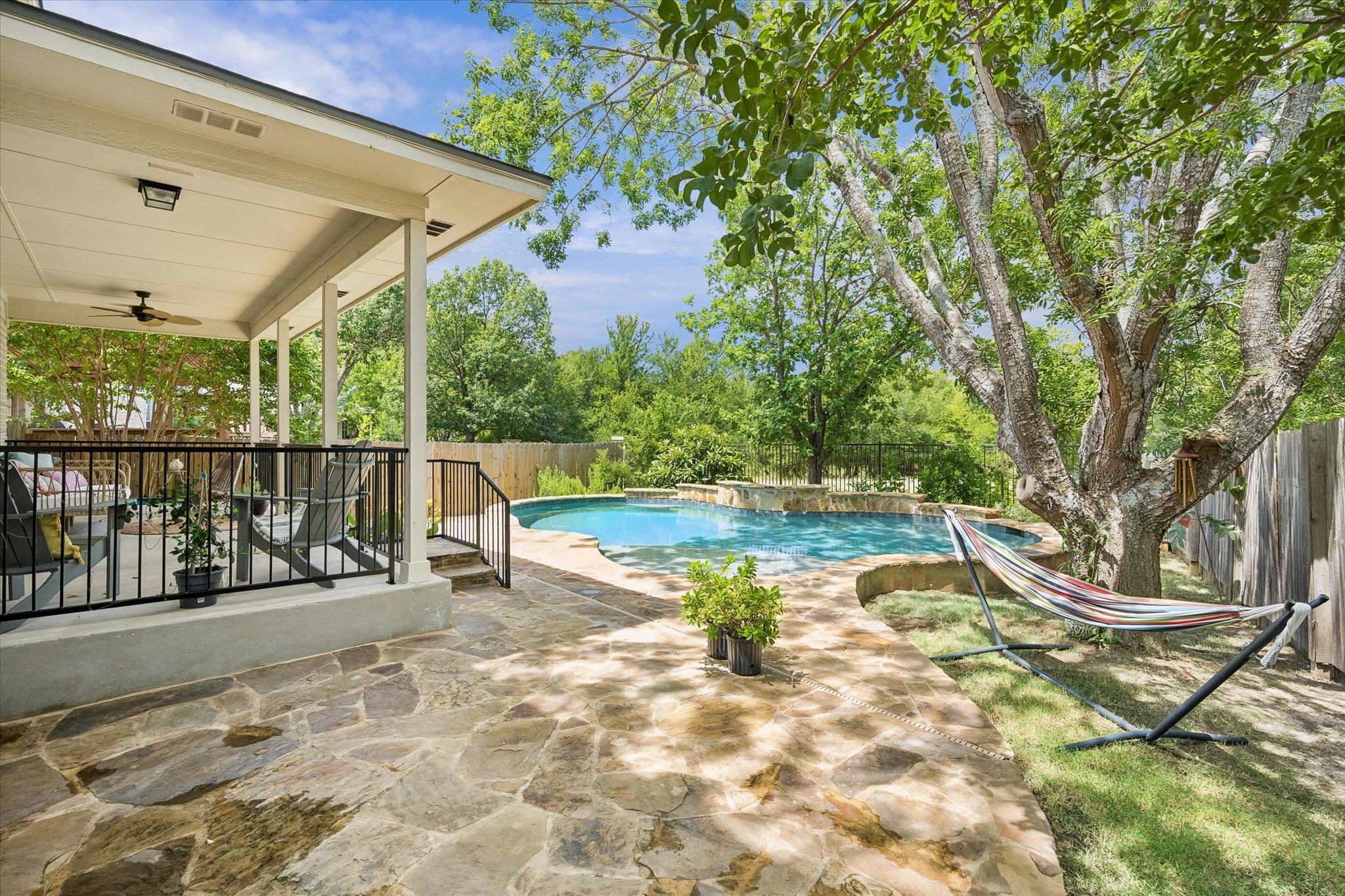 16312 Castletroy Dr Property Photo 1