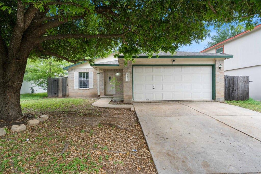 4003 Reeders Dr Property Photo 1