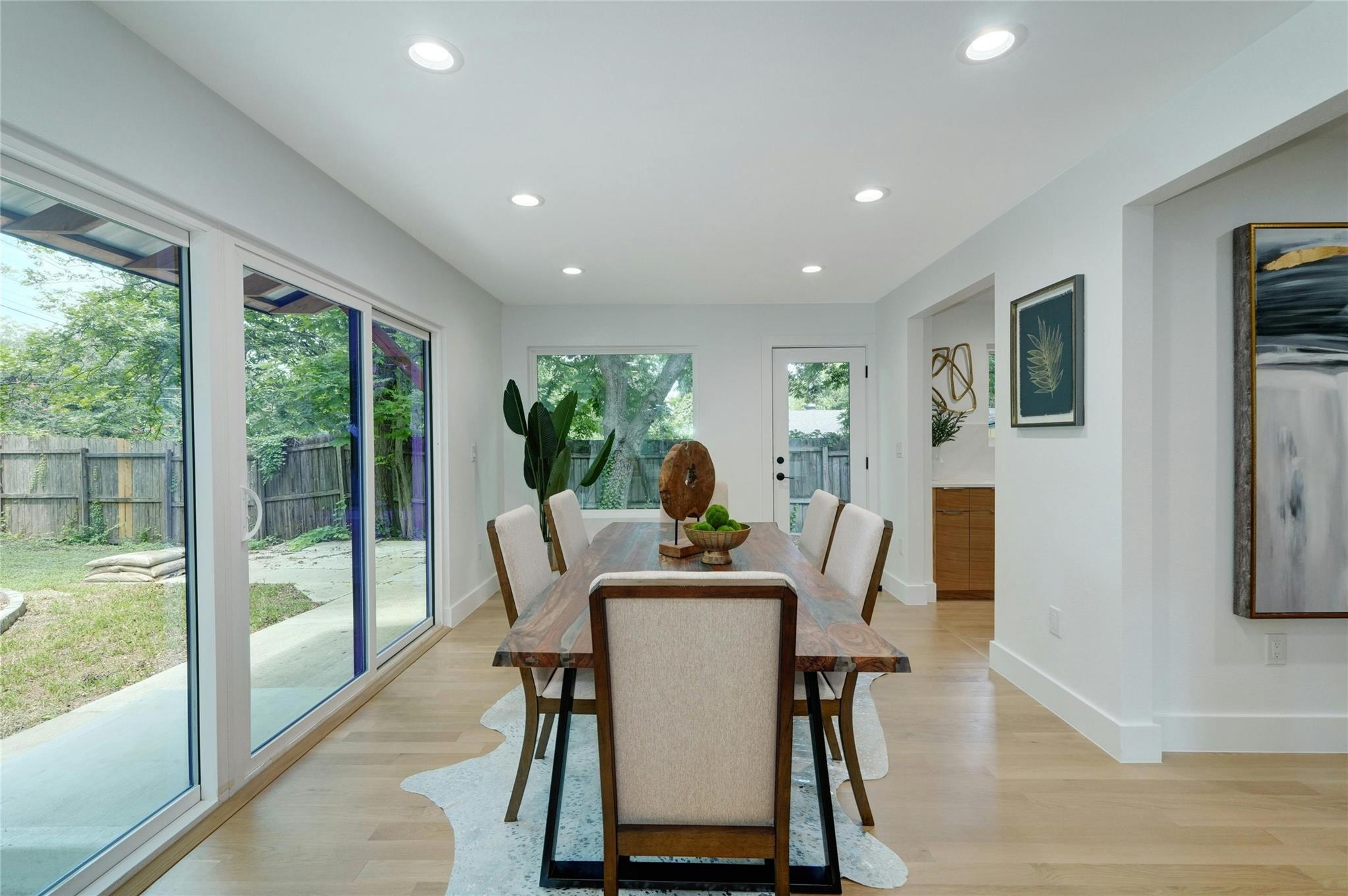 3104 Santa Monica Dr Property Photo 9