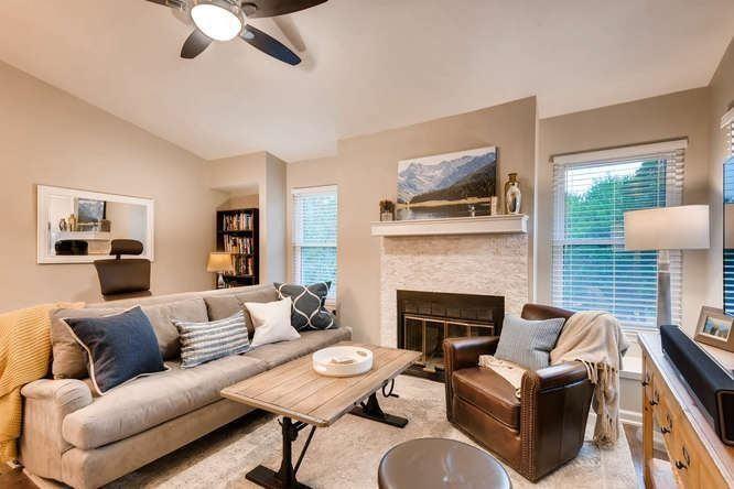 5313 Indio Dr #unit C Property Photo 2