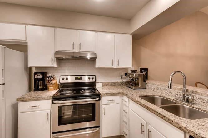 5313 Indio Dr #unit C Property Photo 5