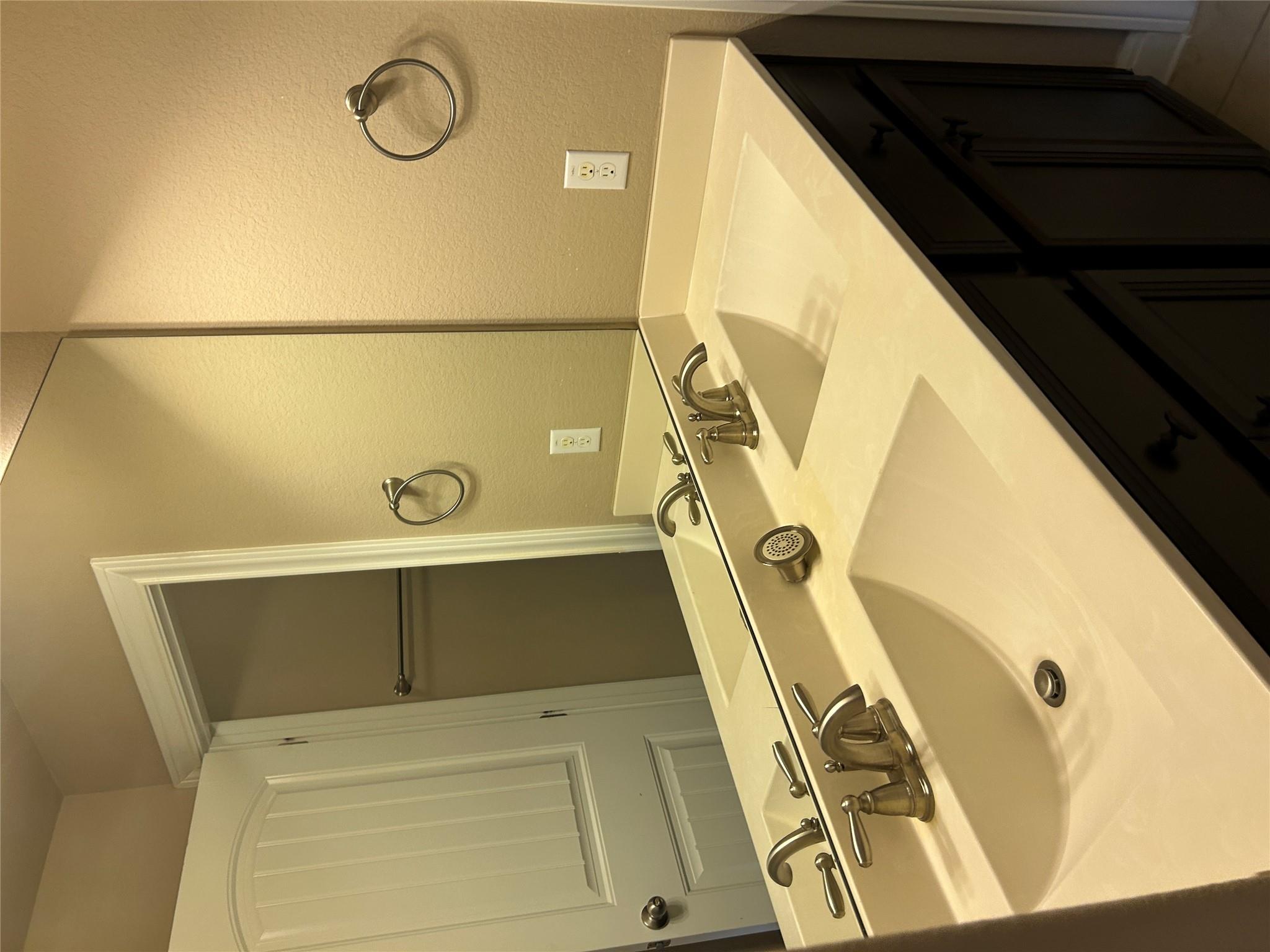 16016 Villa Frontera Dr Property Photo 28
