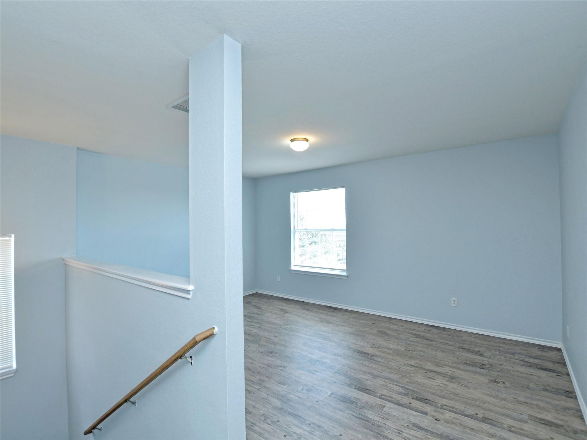 303 Banner Ave Property Photo 17