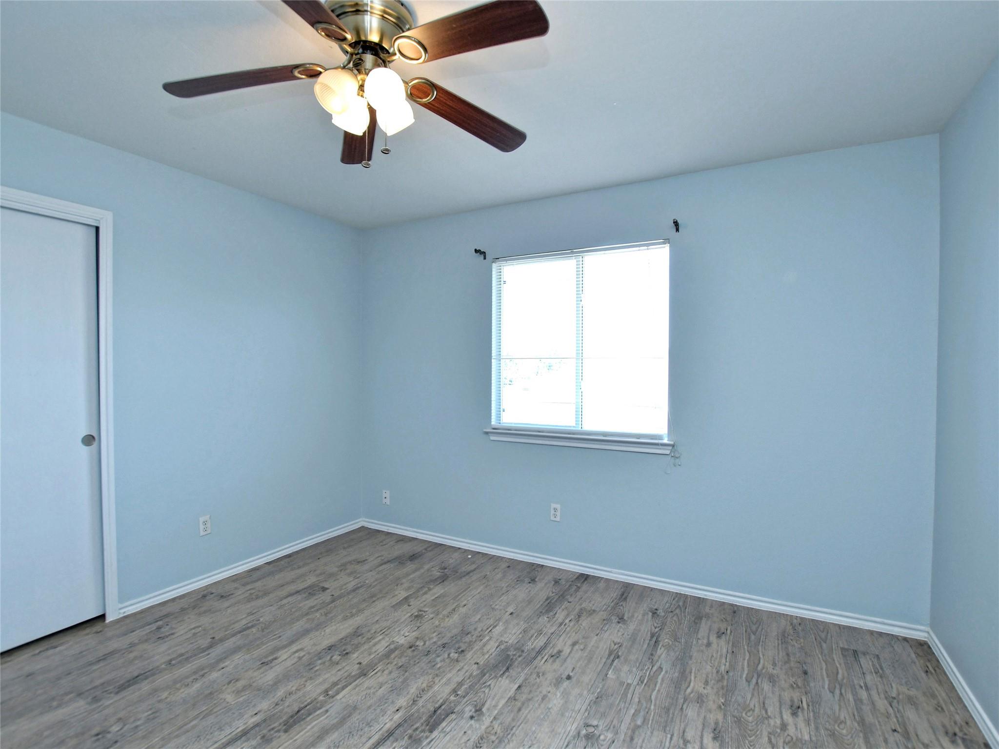 303 Banner Ave Property Photo 25
