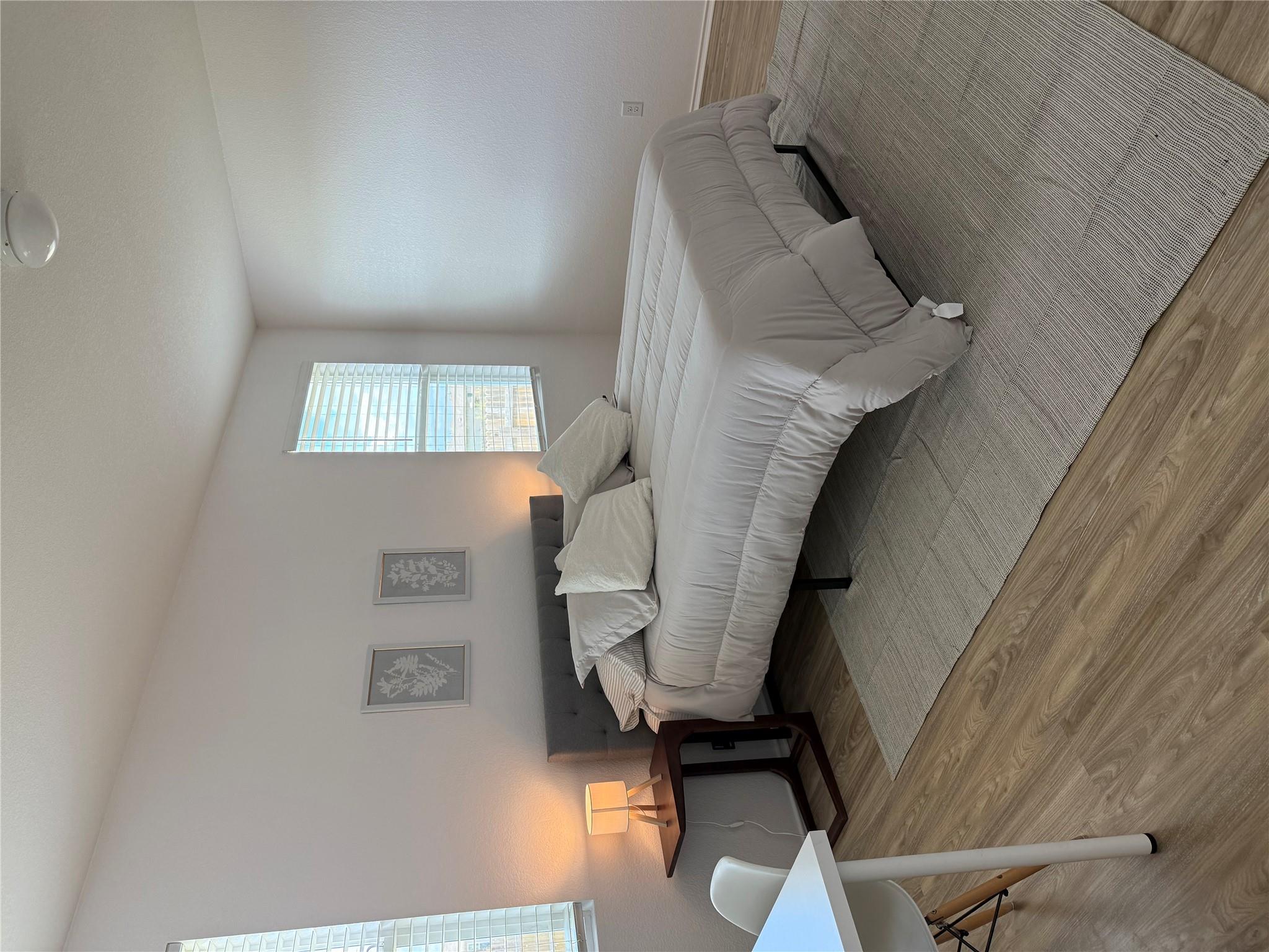 14907 Retha Pass Property Photo 6