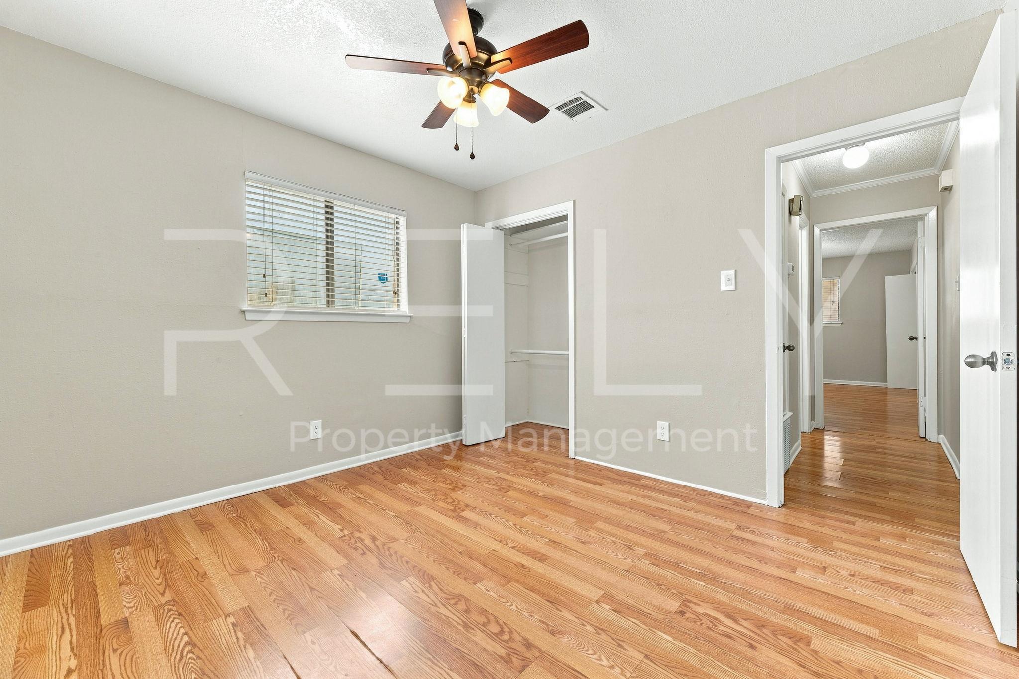 205 W William Cannon Dr #a Property Photo 16