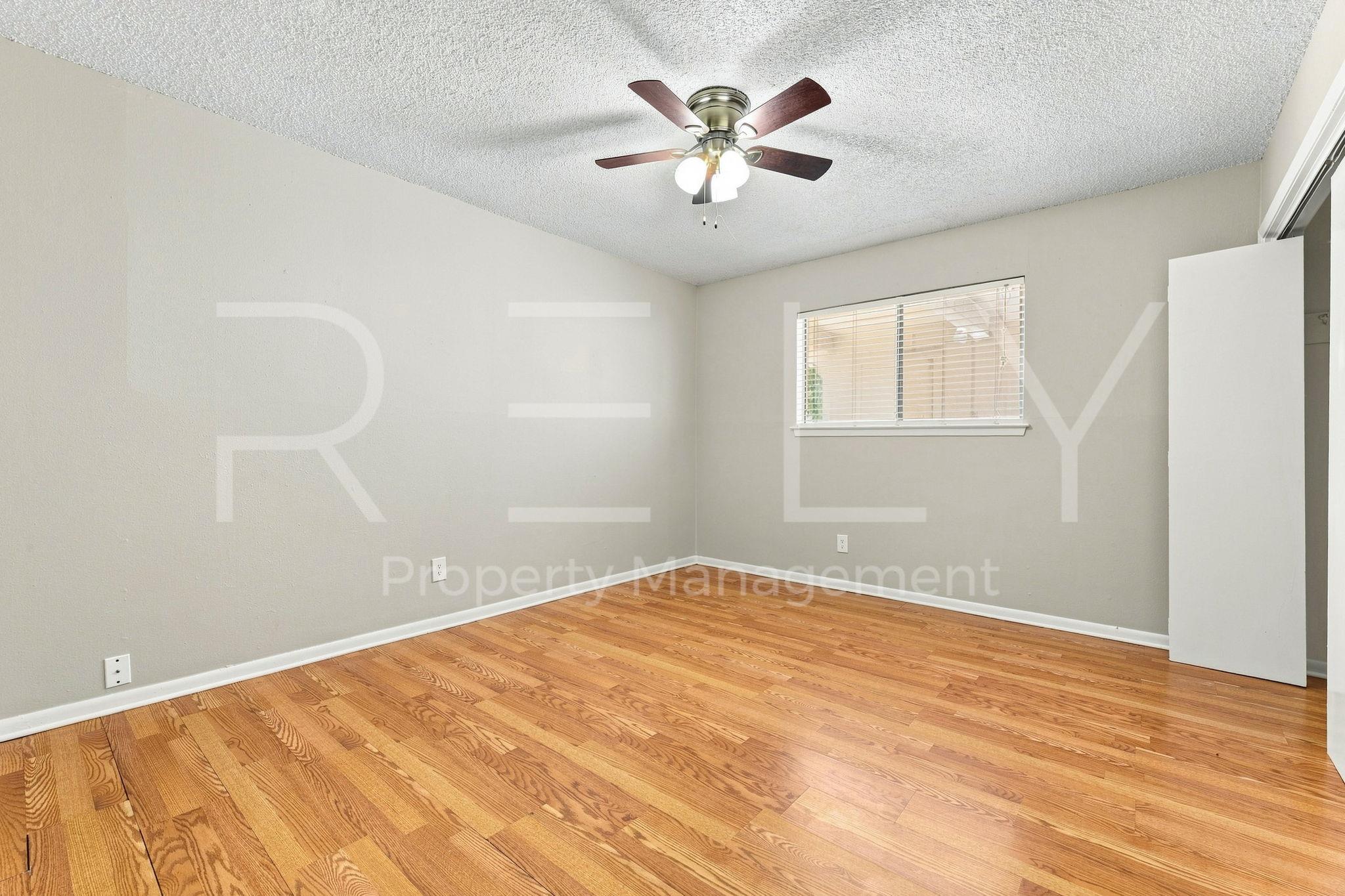 205 W William Cannon Dr #a Property Photo 19