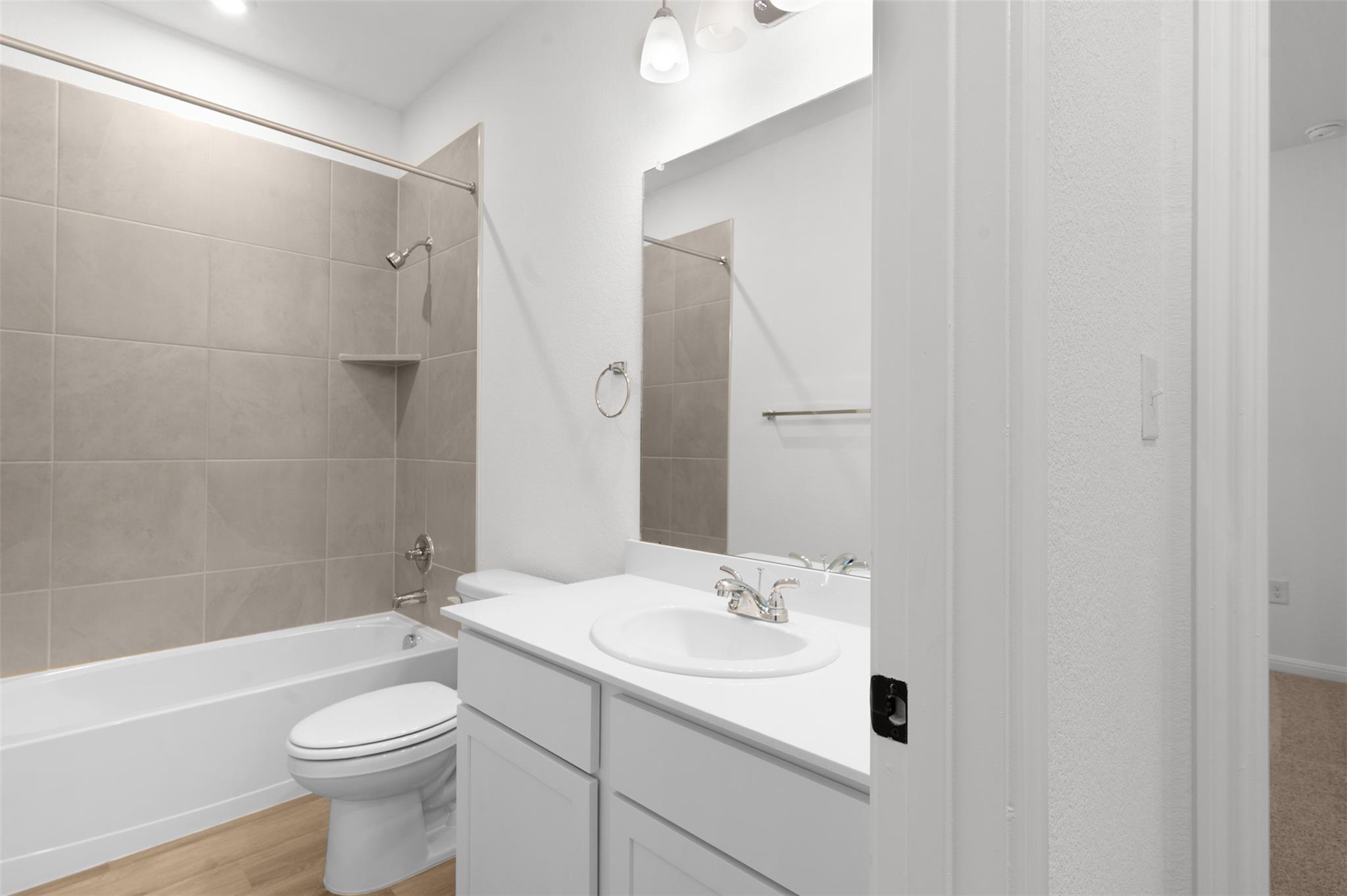 236 Firethorn Rd Property Photo 5