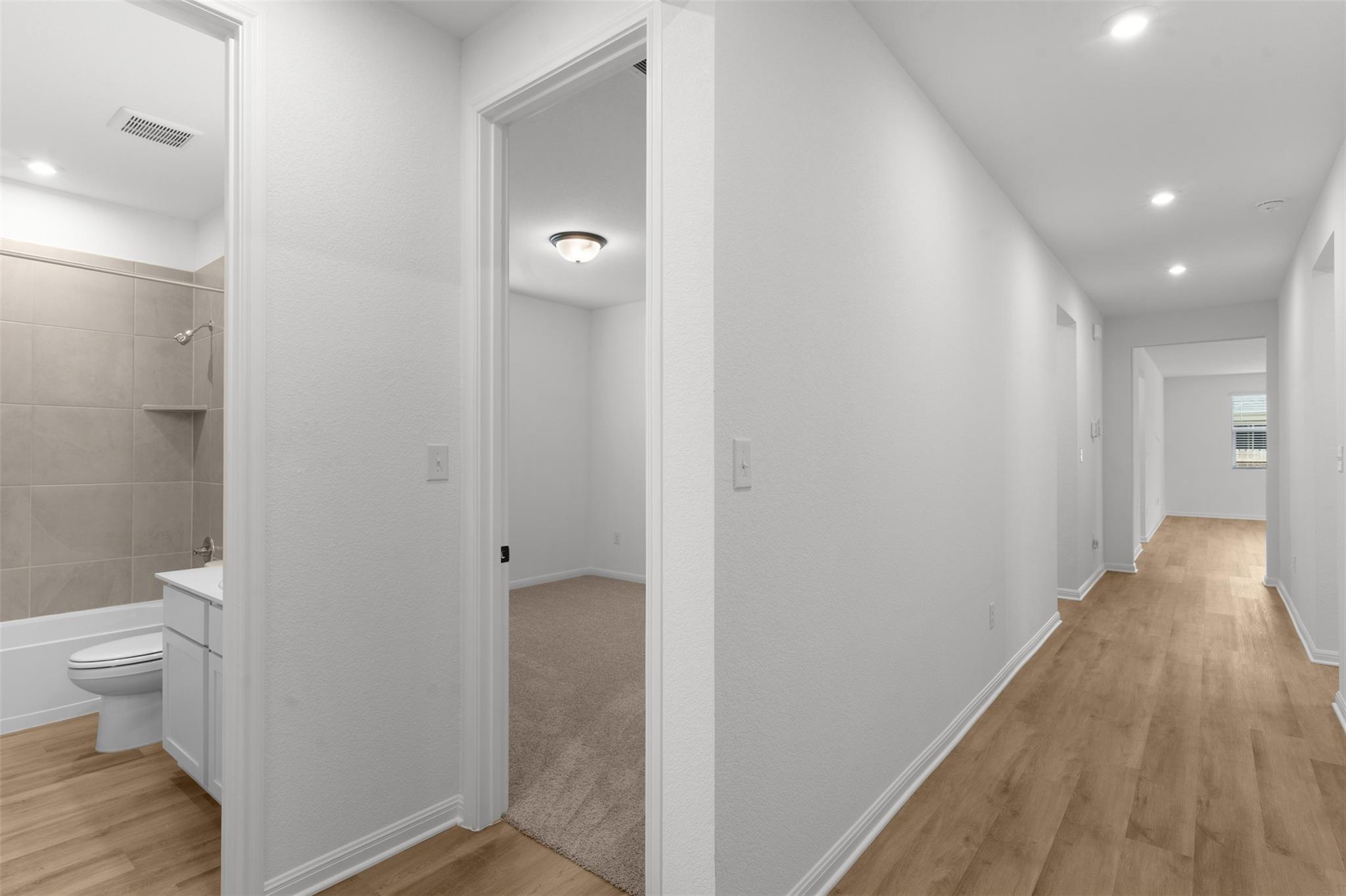 236 Firethorn Rd Property Photo 7