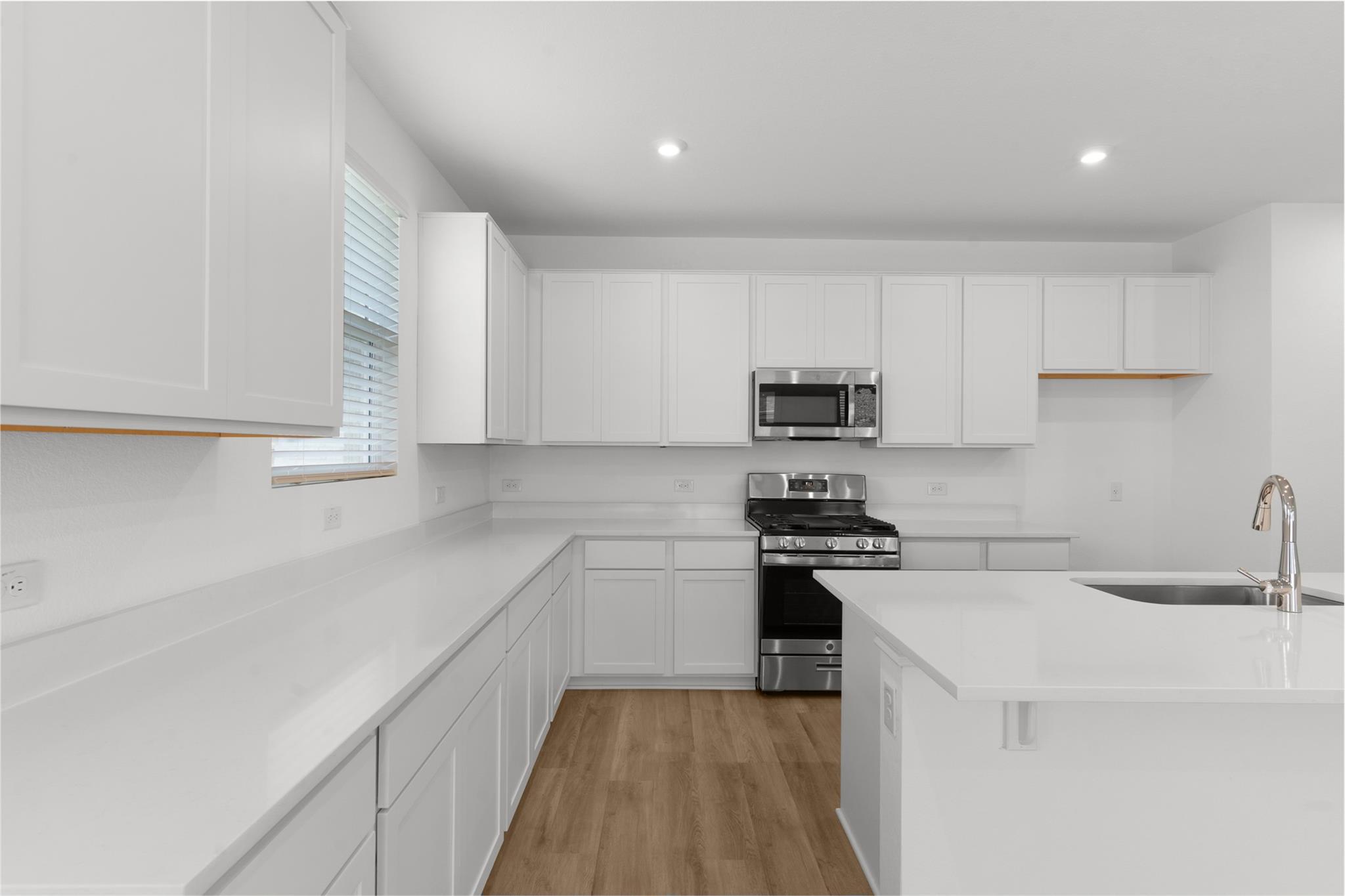 236 Firethorn Rd Property Photo 13