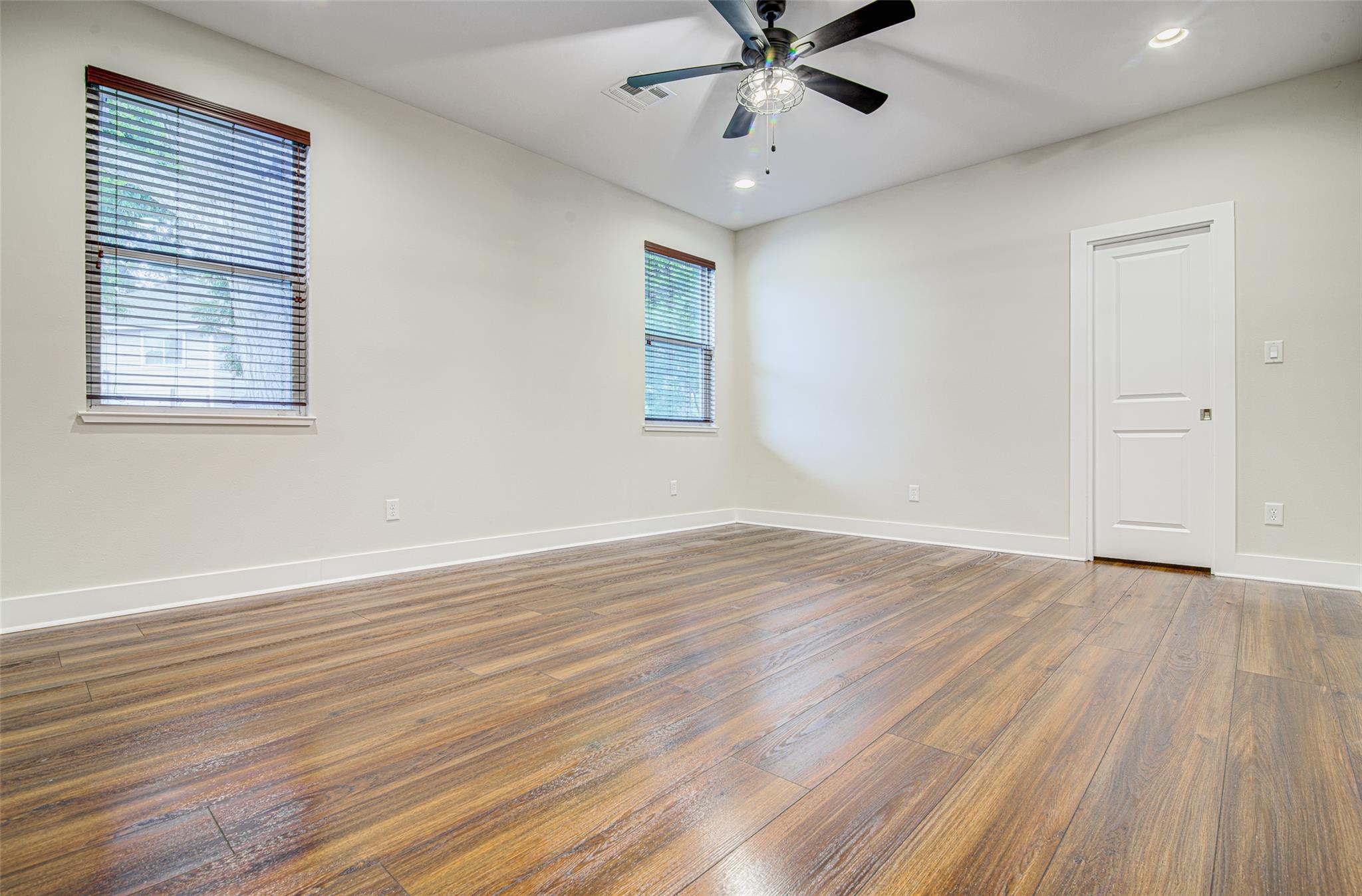 1106 Berger St Property Photo 11