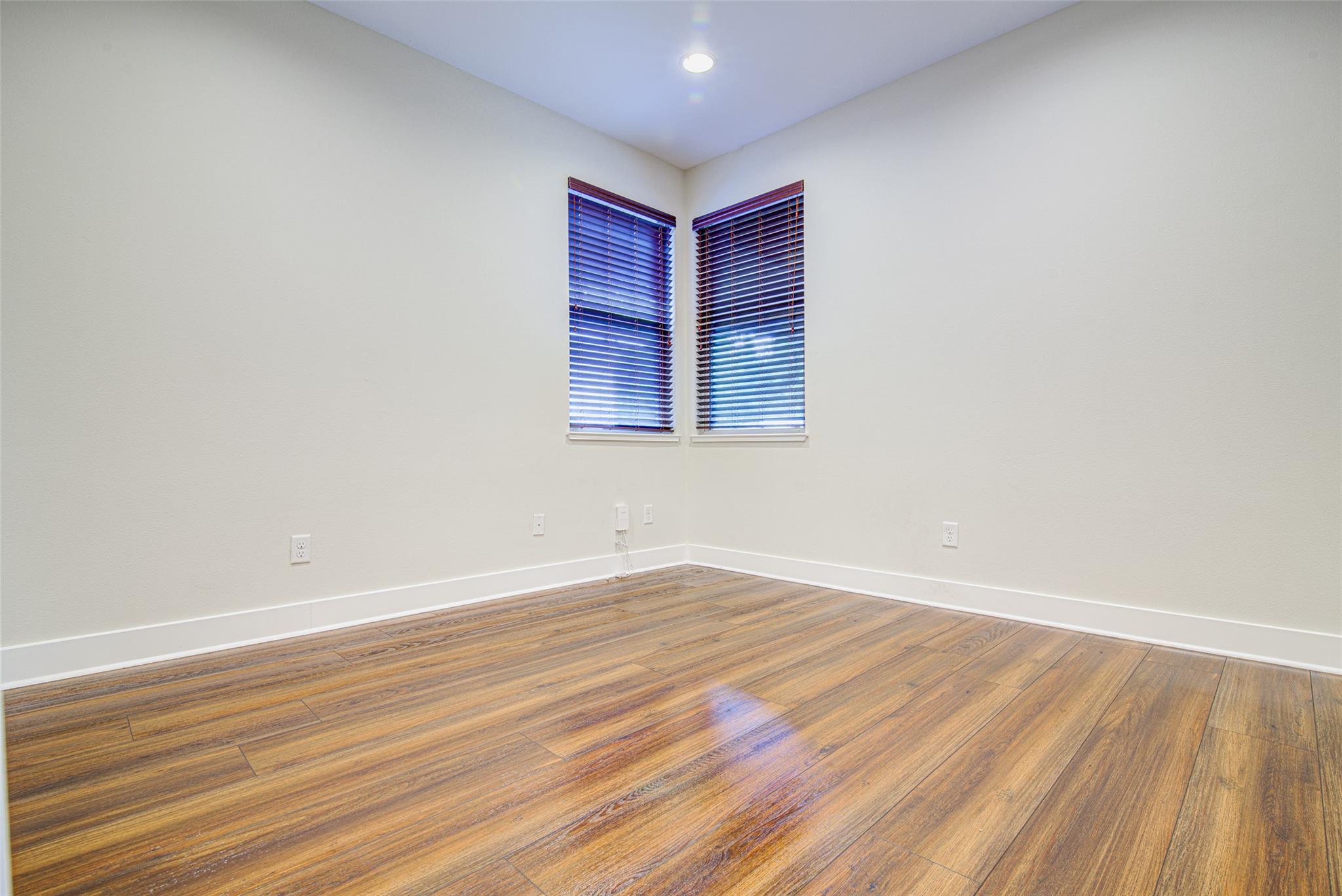 1106 Berger St Property Photo 19