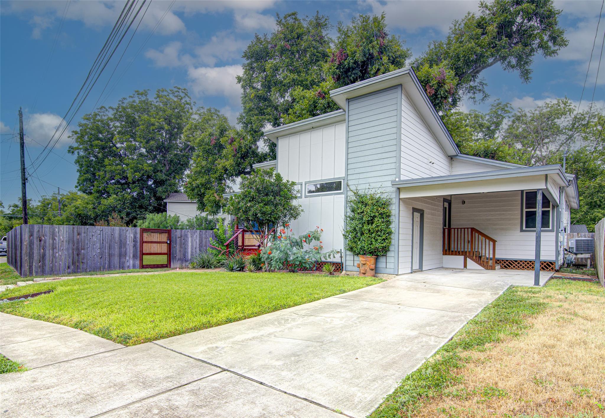 1106 Berger St Property Photo 24