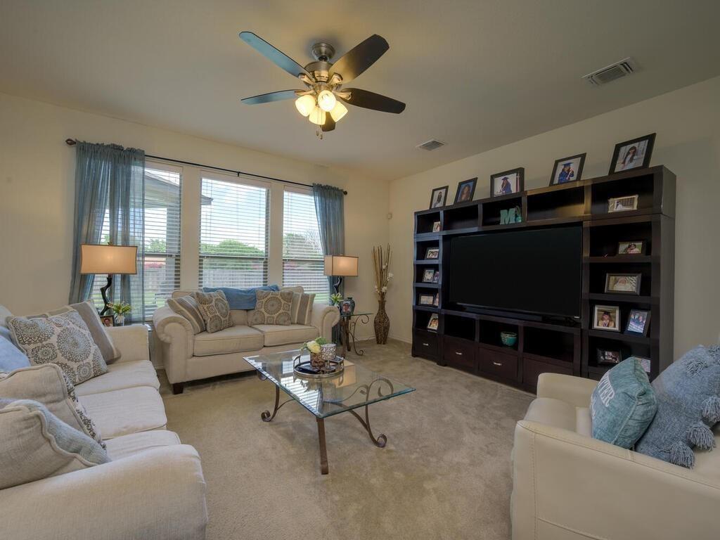 1304 Decatur Ct Property Photo 12