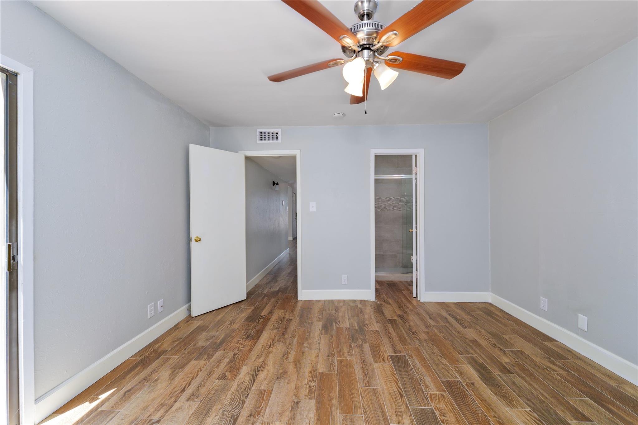 1702 Timber Ridge Dr Property Photo 13