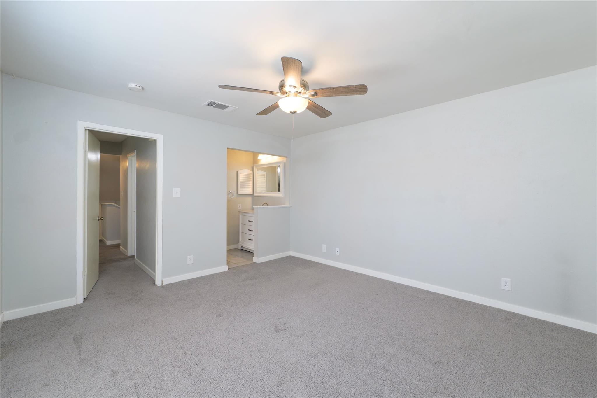 1702 Timber Ridge Dr Property Photo 19