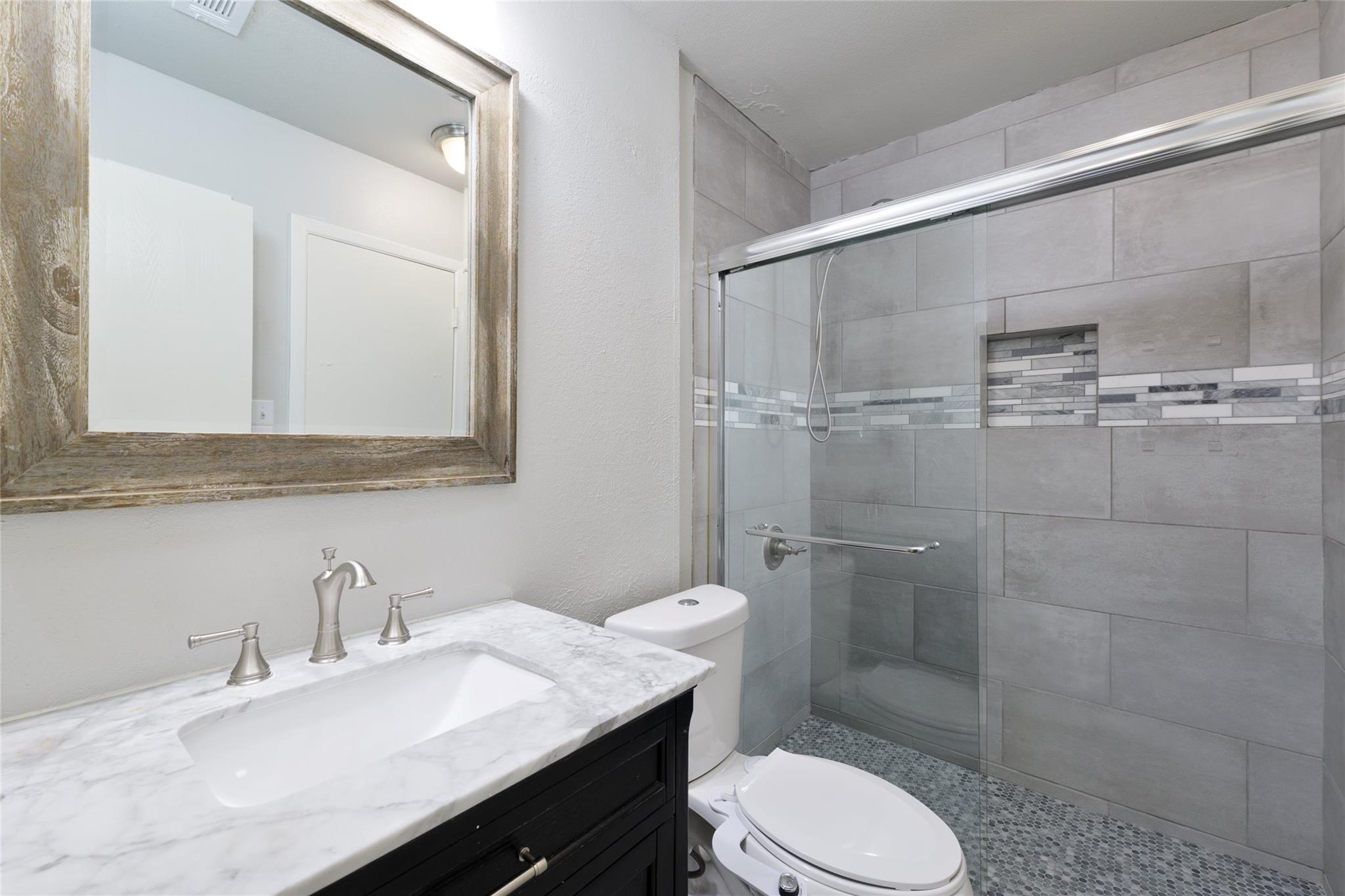 1702 Timber Ridge Dr Property Photo 21