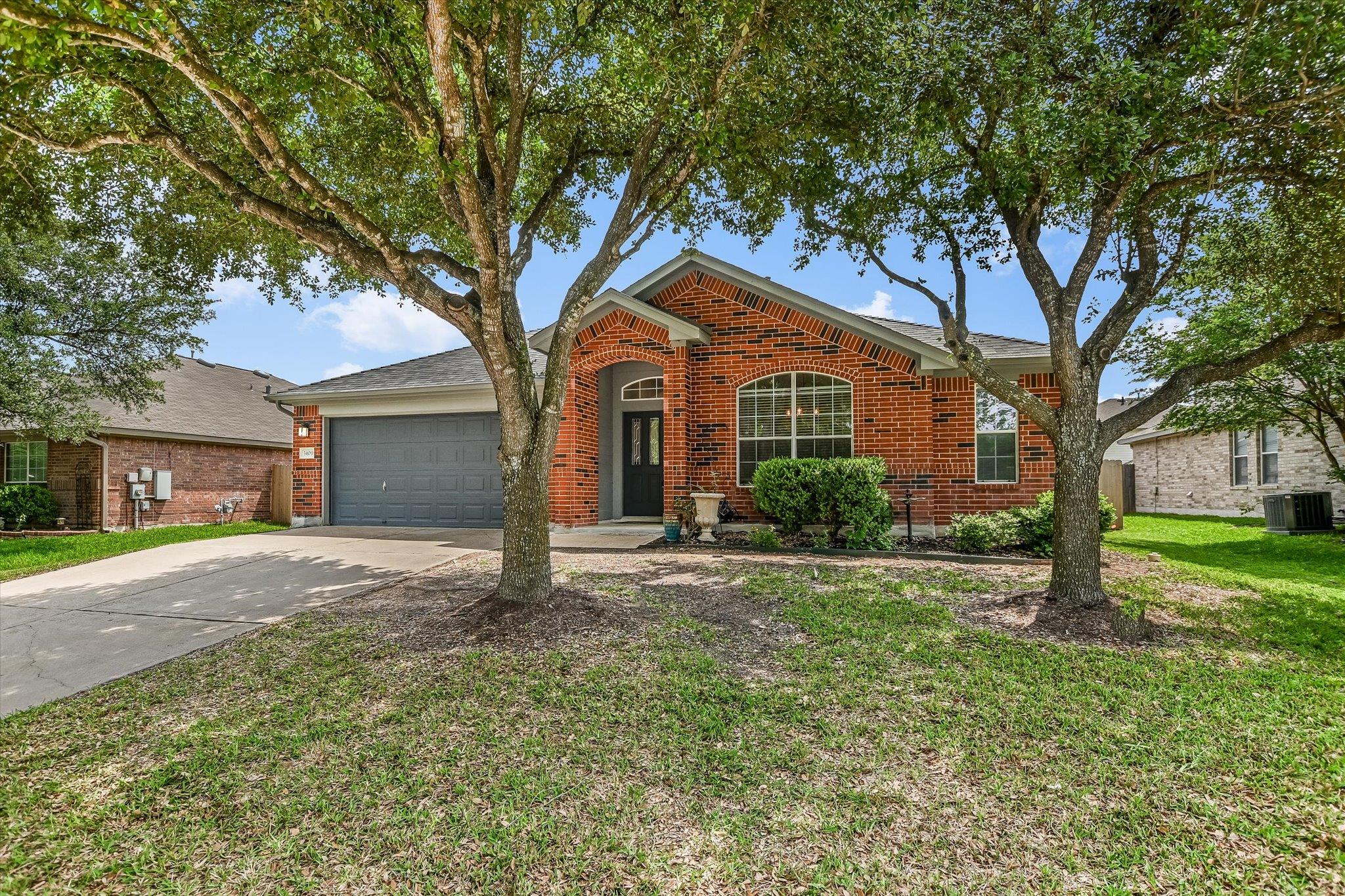 3409 Endless Shore Dr Property Photo 1