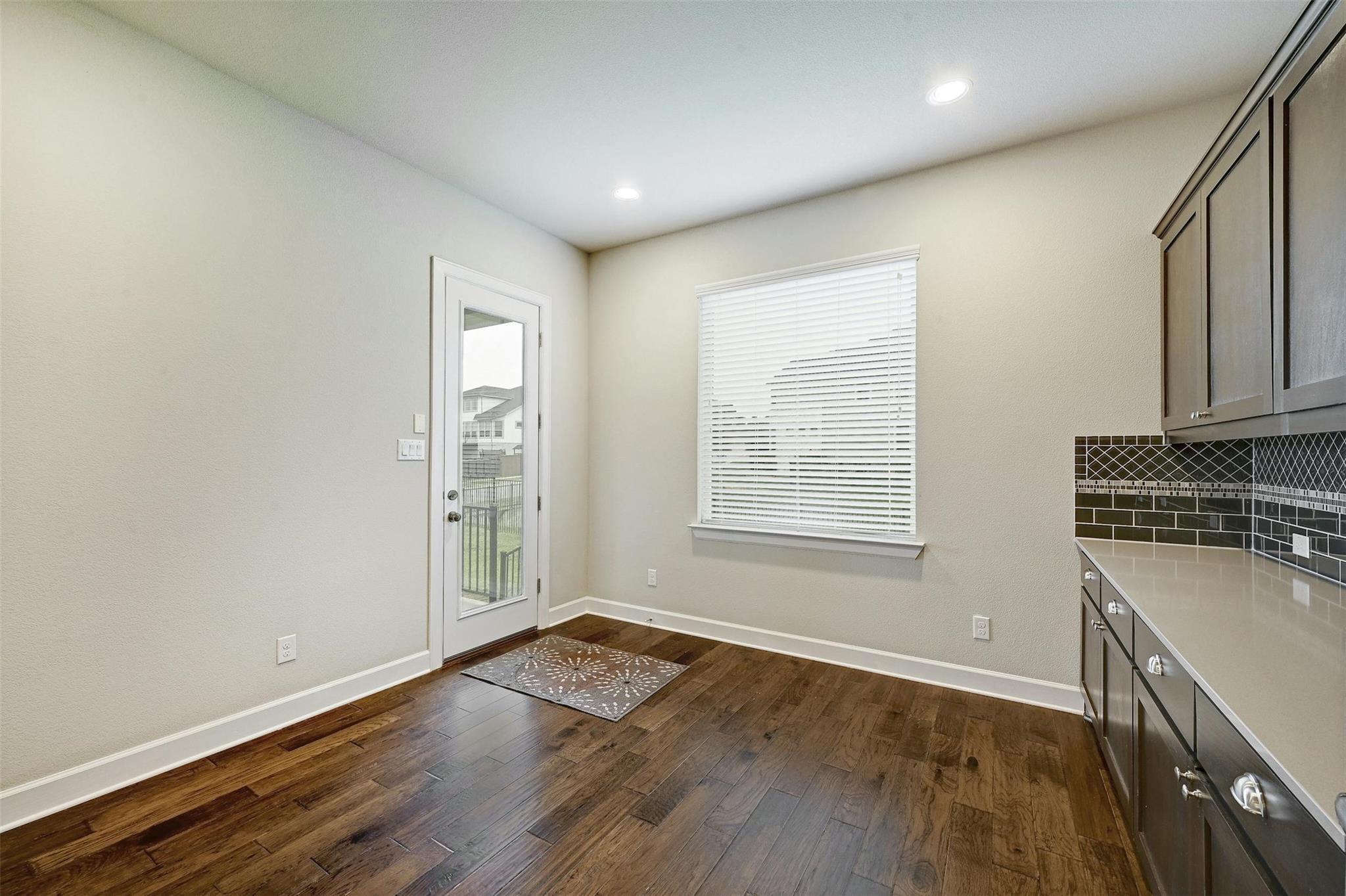 5308 Via Besso Dr Property Photo 12