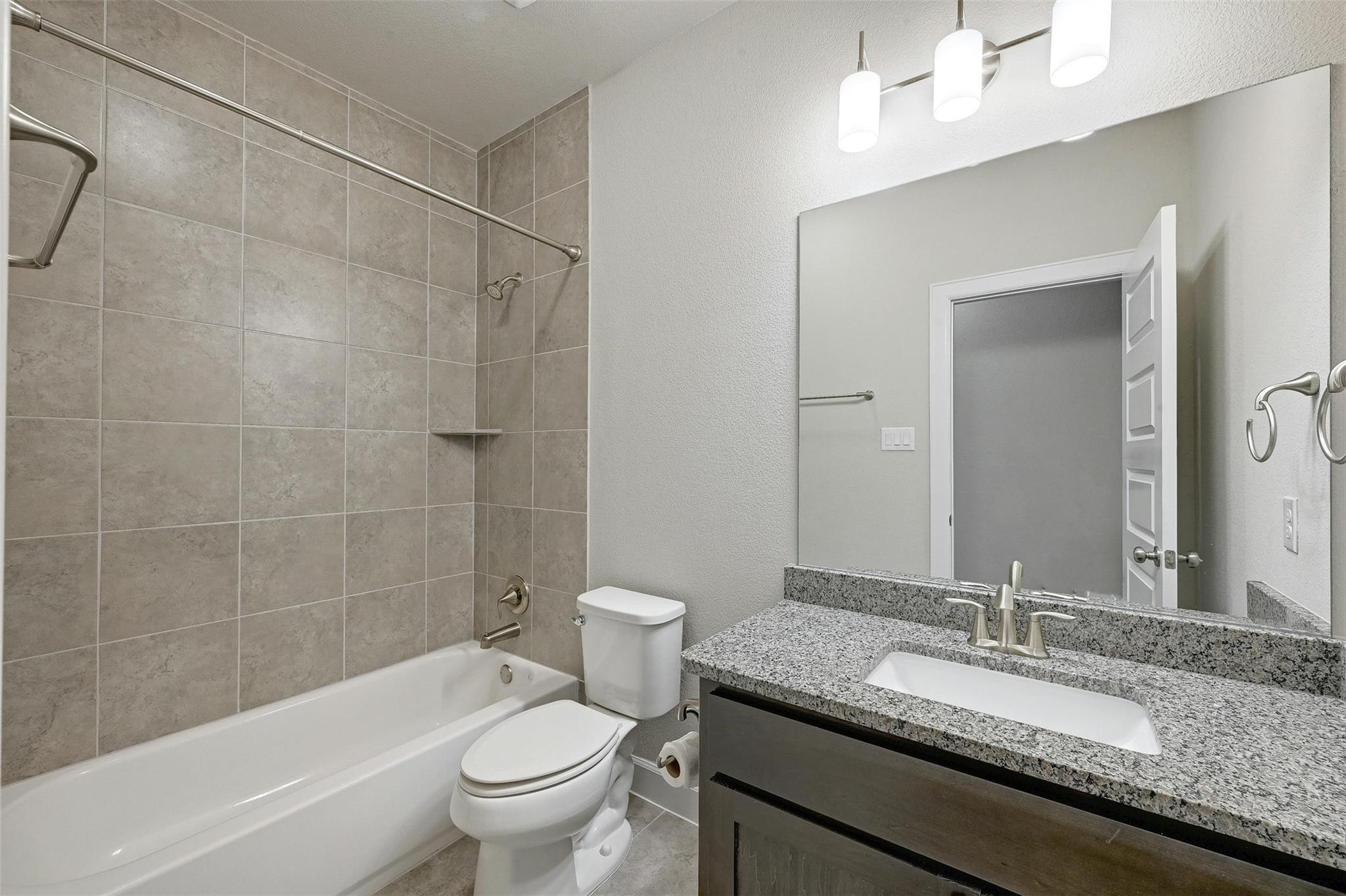 5308 Via Besso Dr Property Photo 27