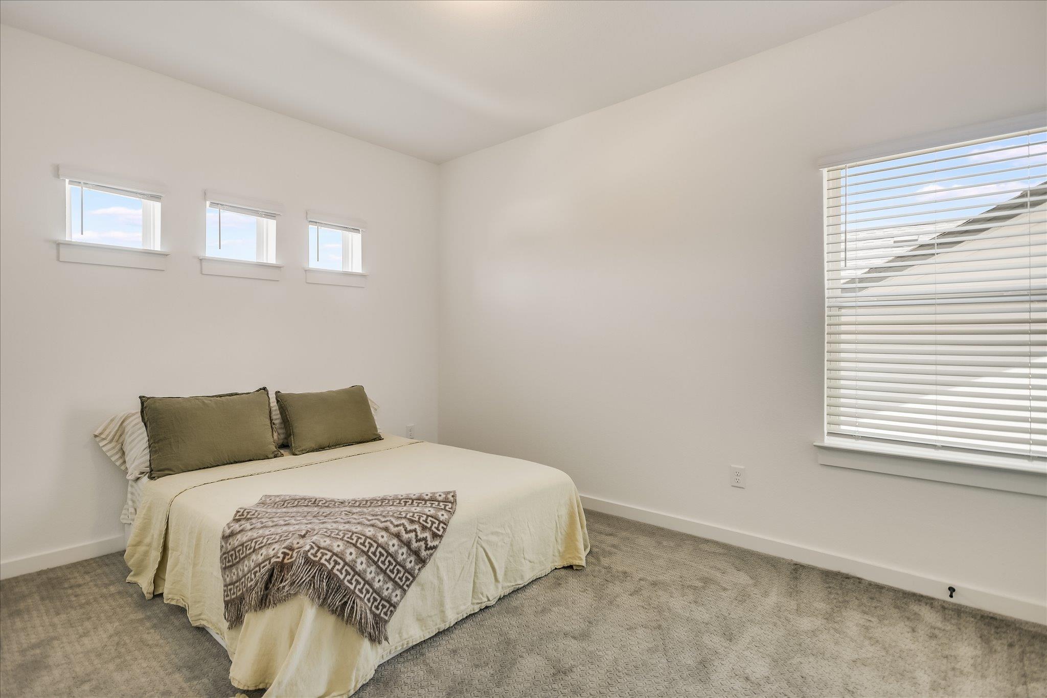 253 Darley Oak Dr Property Photo 17