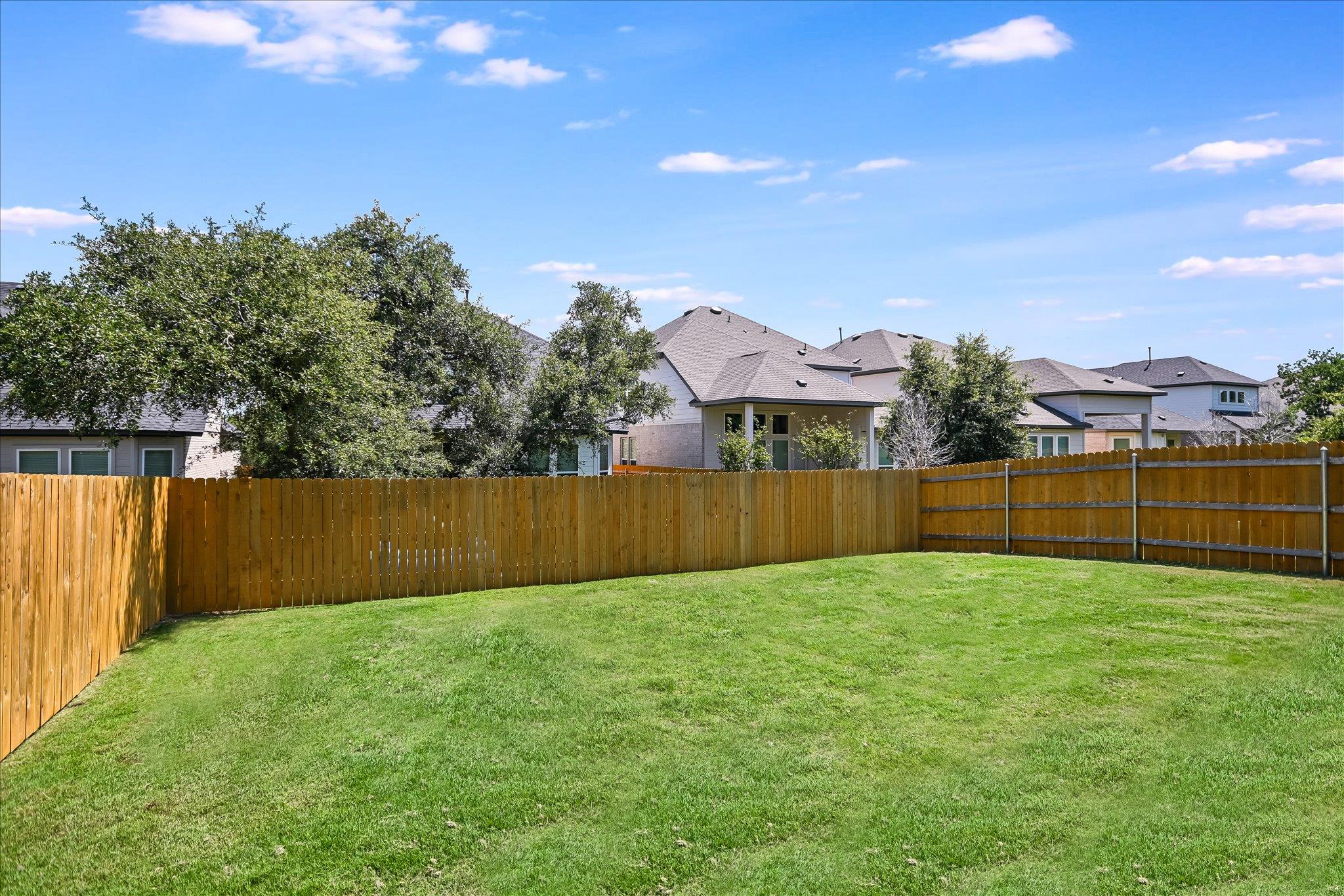 253 Darley Oak Dr Property Photo 26