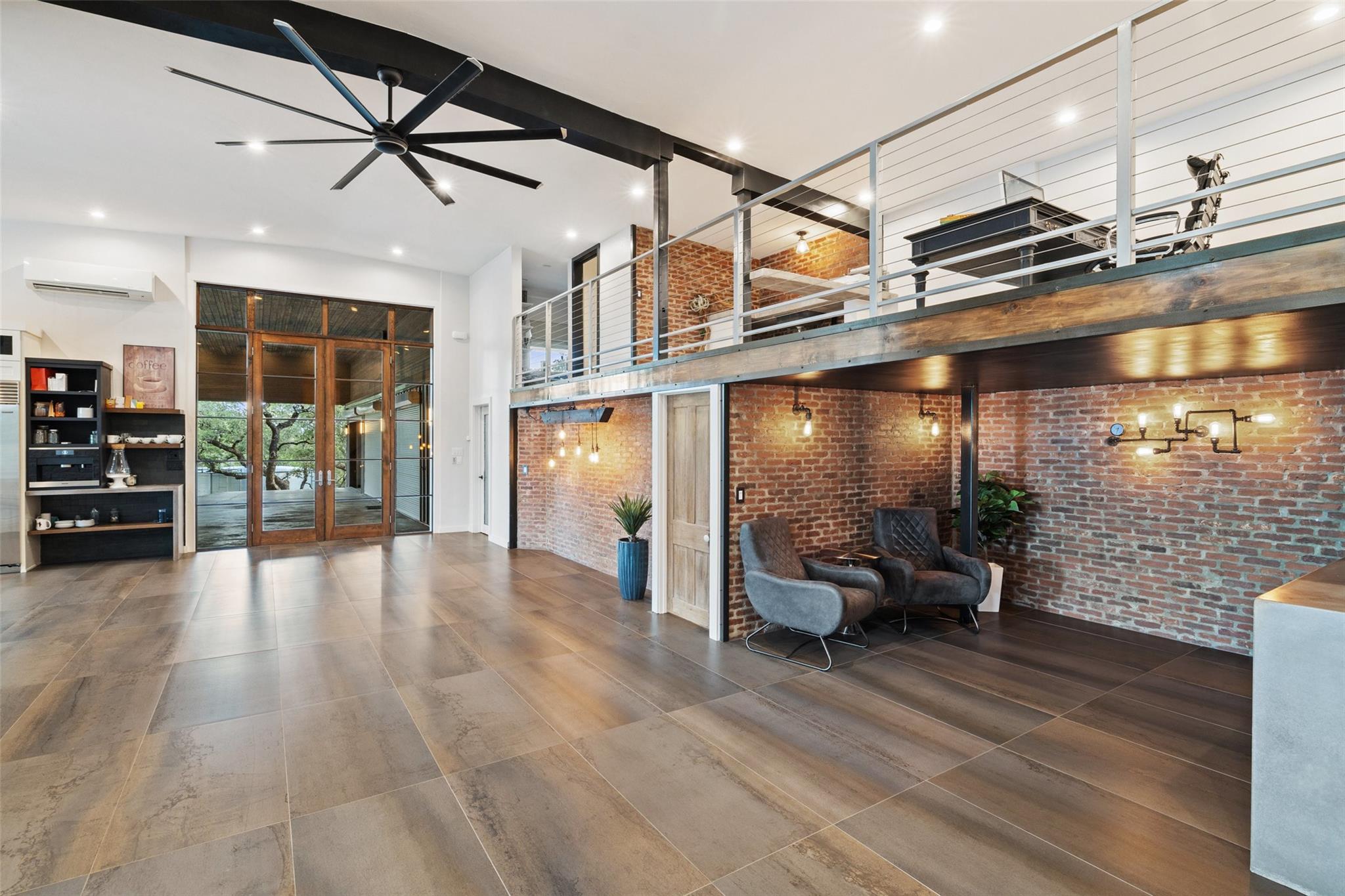 2412 Bee Creek Rd Property Photo 11