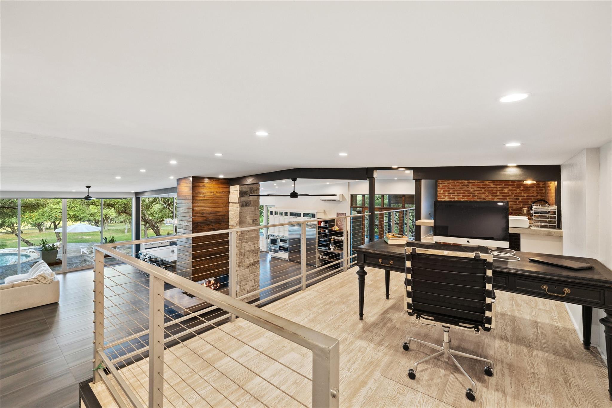 2412 Bee Creek Rd Property Photo 12