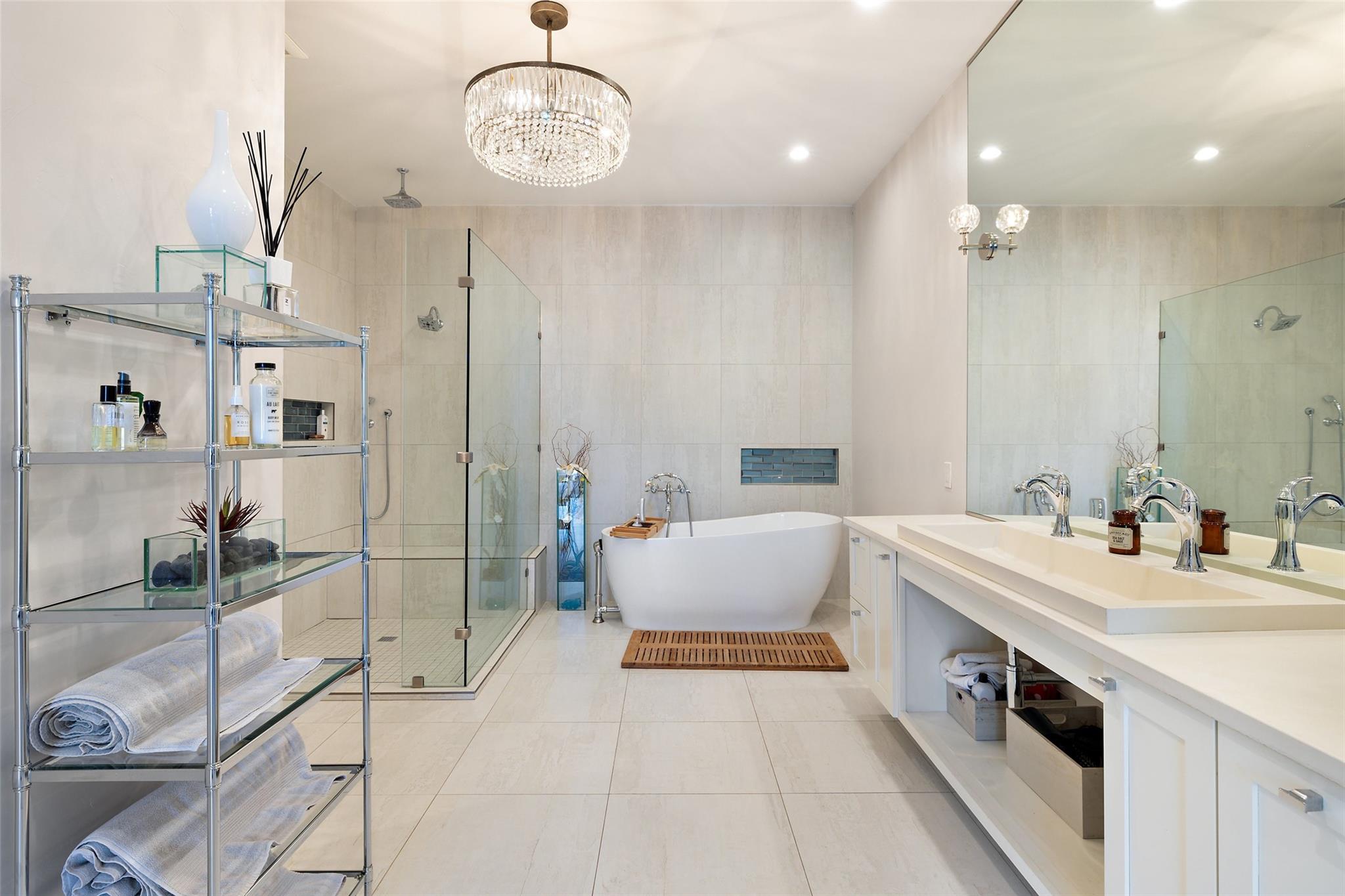 2412 Bee Creek Rd Property Photo 16