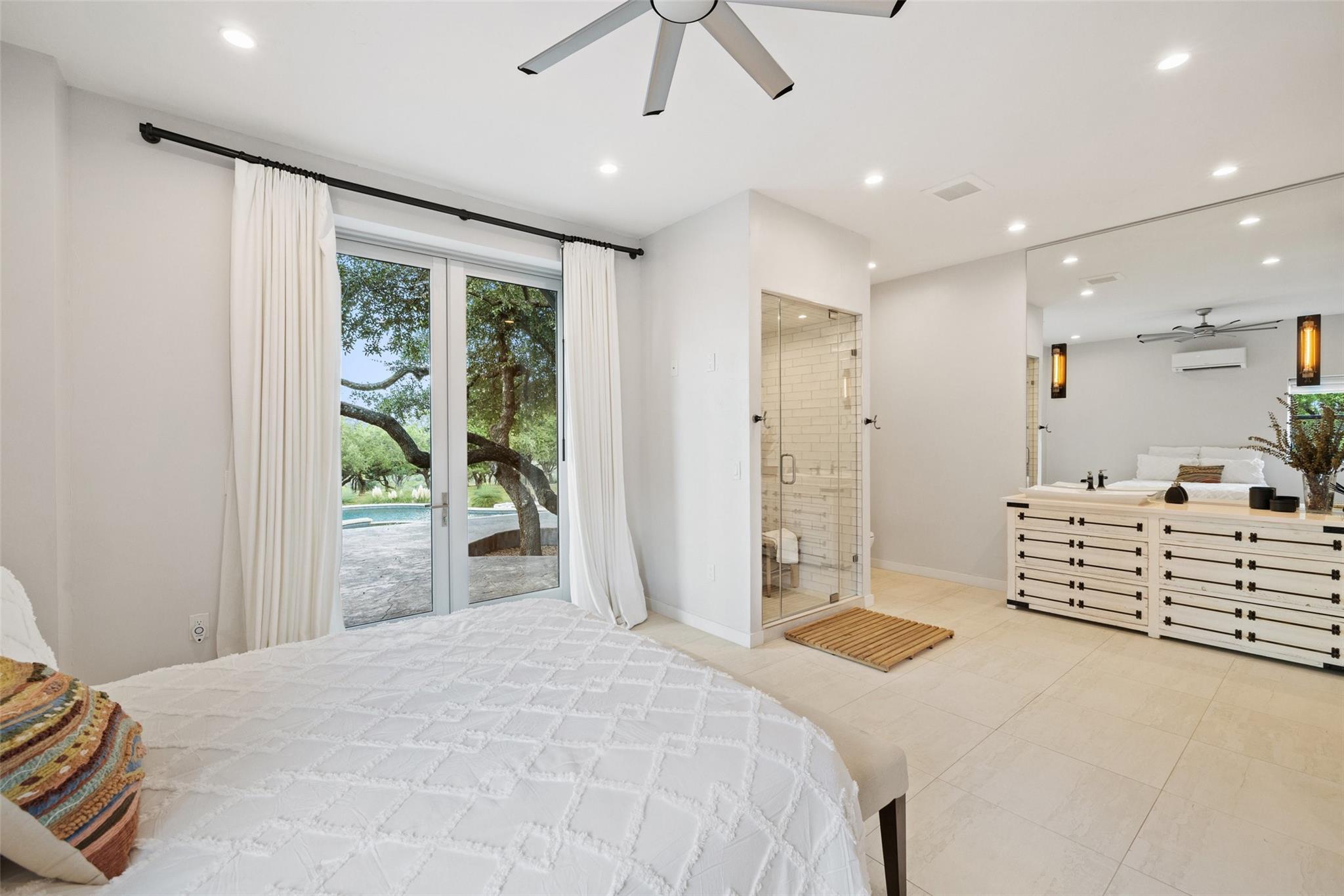 2412 Bee Creek Rd Property Photo 19