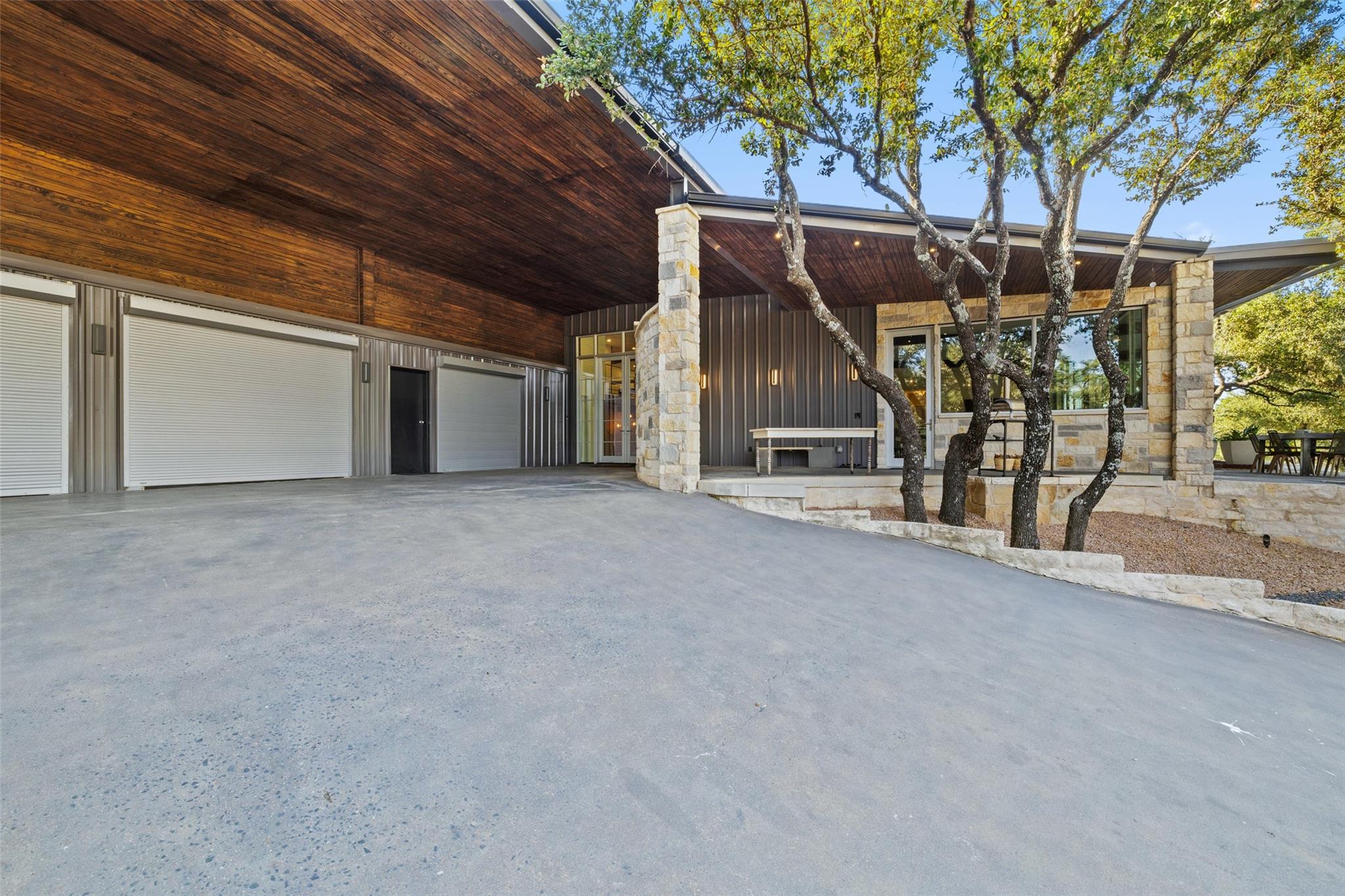 2412 Bee Creek Rd Property Photo 26