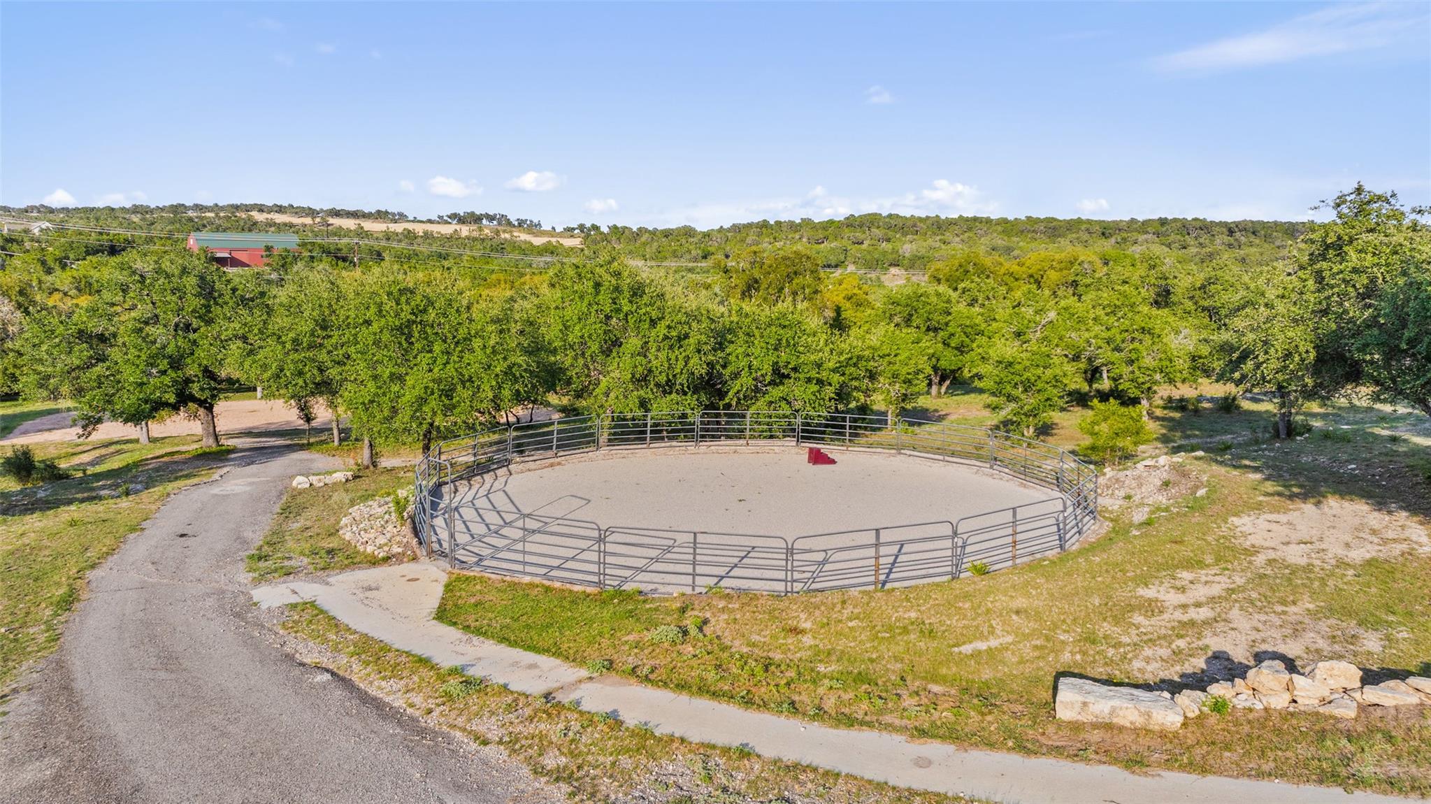 2412 Bee Creek Rd Property Photo 38