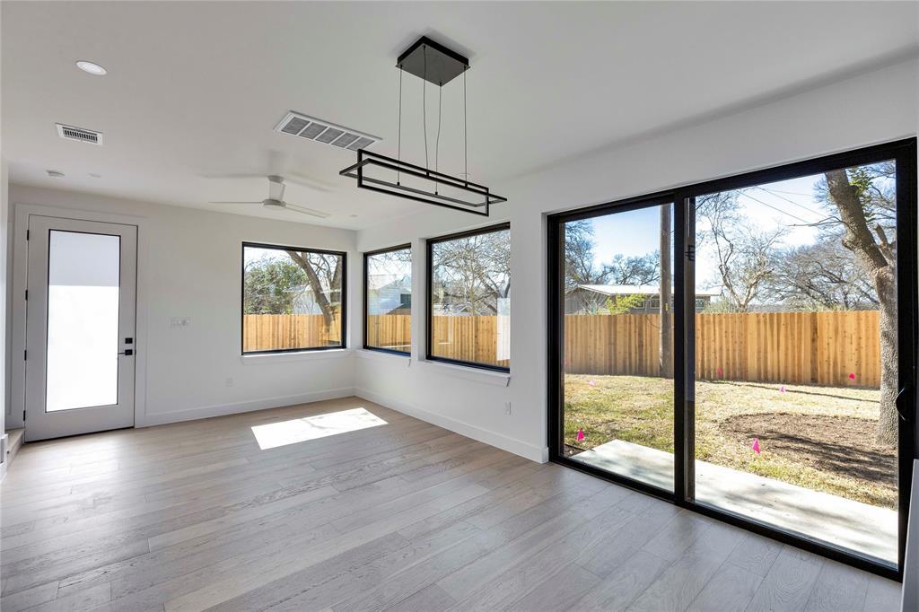 1804 Sylvan Dr #2 Property Photo 10