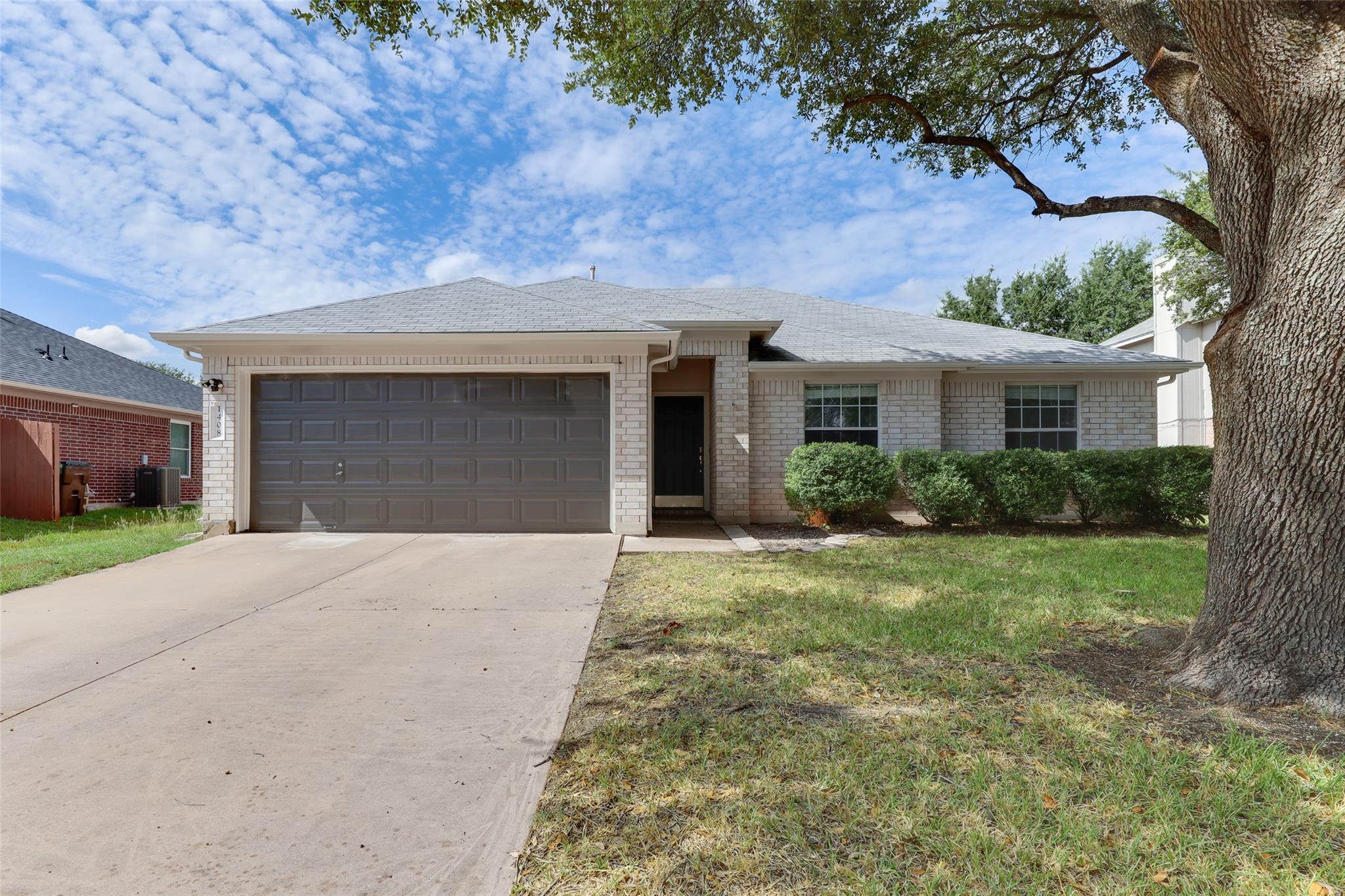 1408 Ashley Dr Property Photo 1