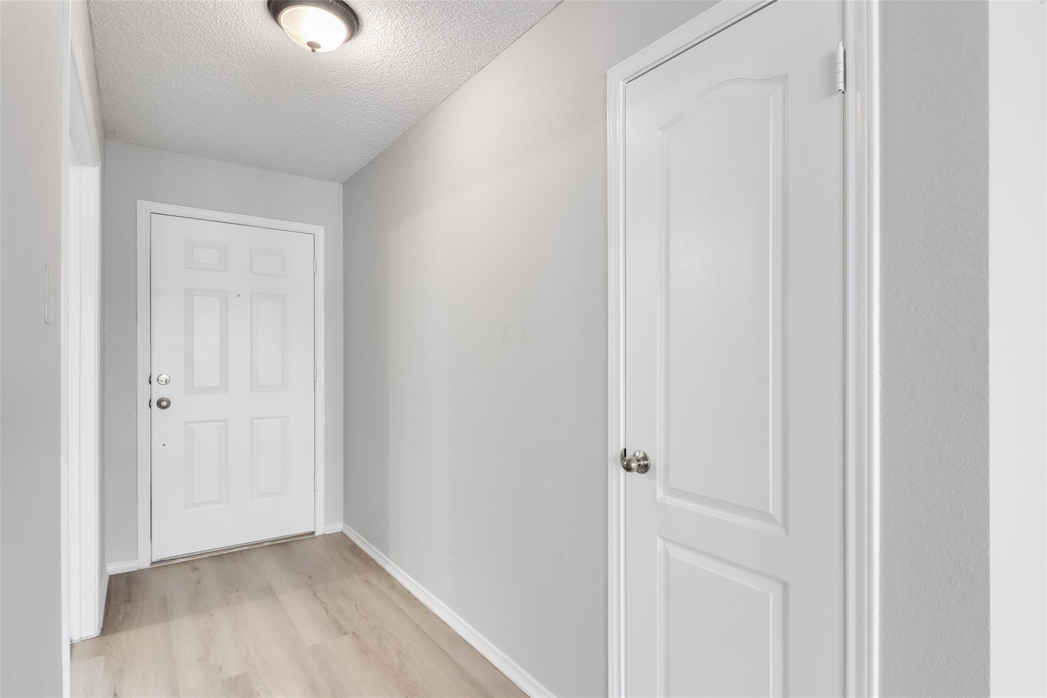 1408 Ashley Dr Property Photo 3