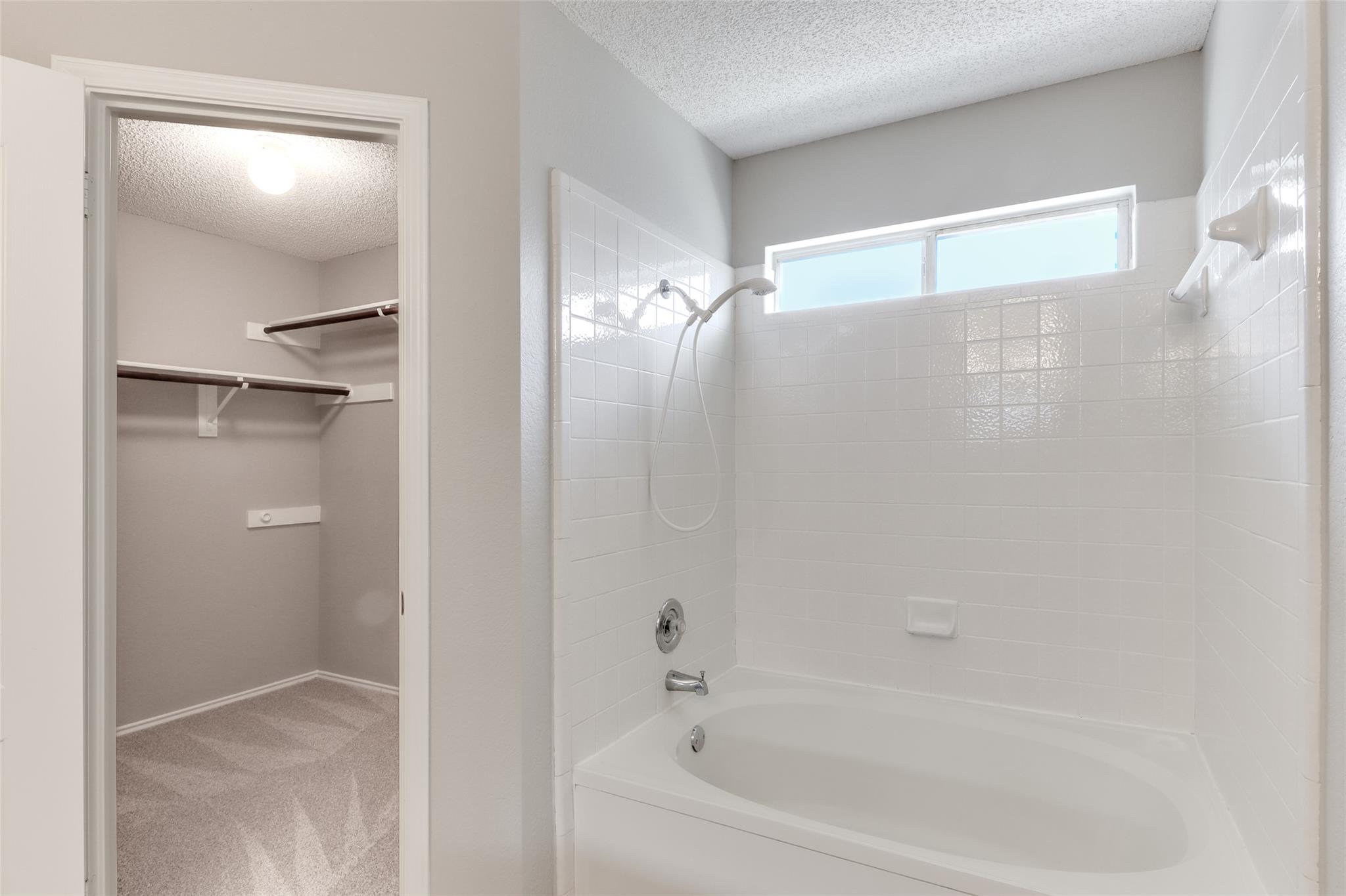 1408 Ashley Dr Property Photo 10
