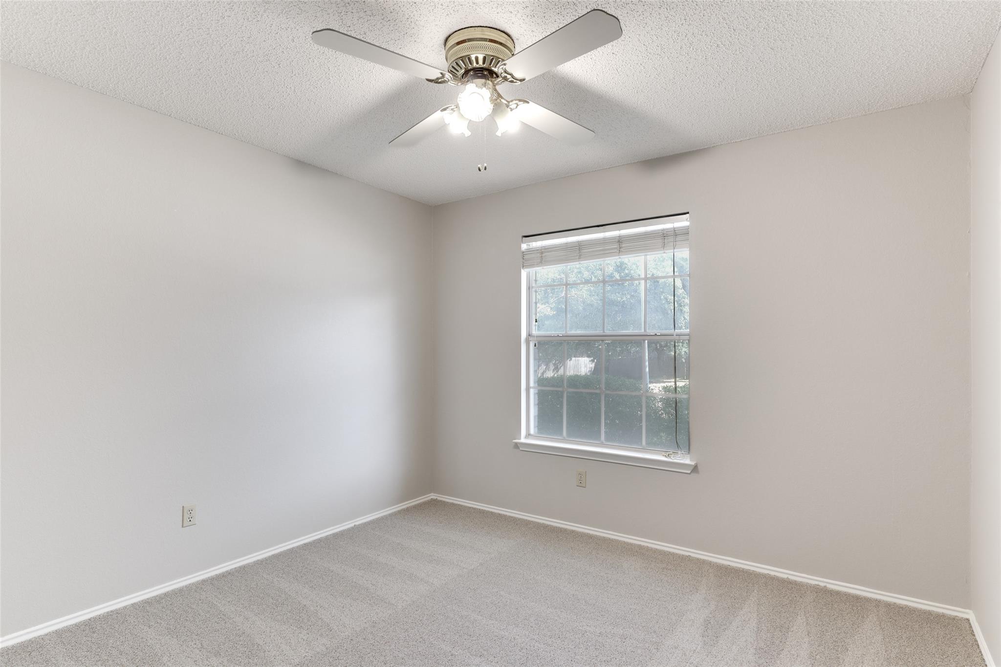 1408 Ashley Dr Property Photo 12