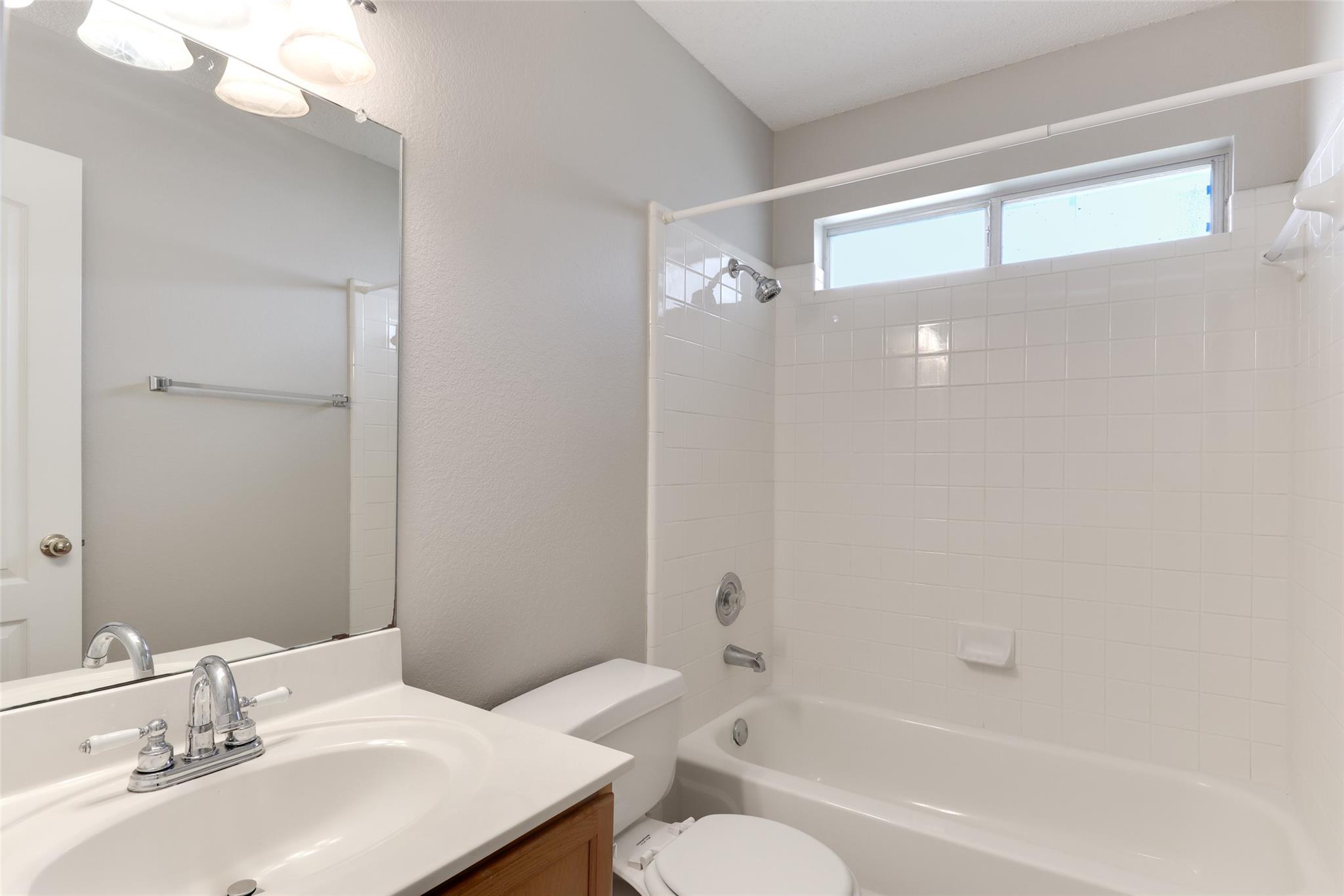 1408 Ashley Dr Property Photo 14
