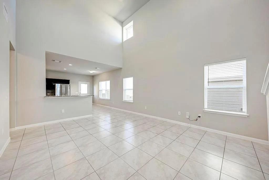 6713 Branrust Dr Property Photo 7