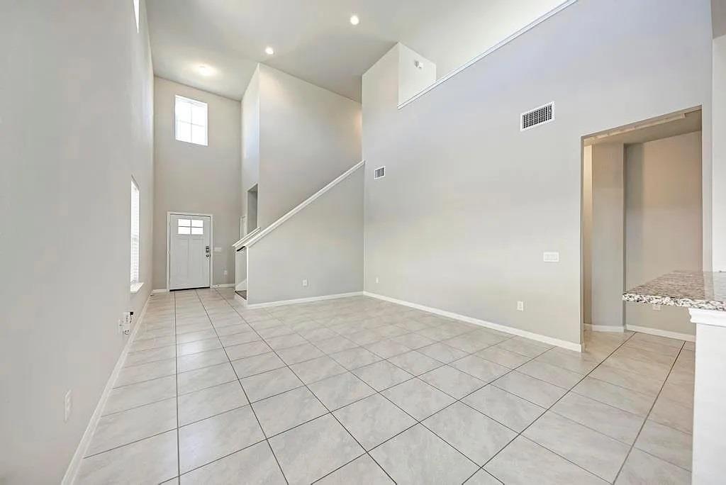 6713 Branrust Dr Property Photo 9