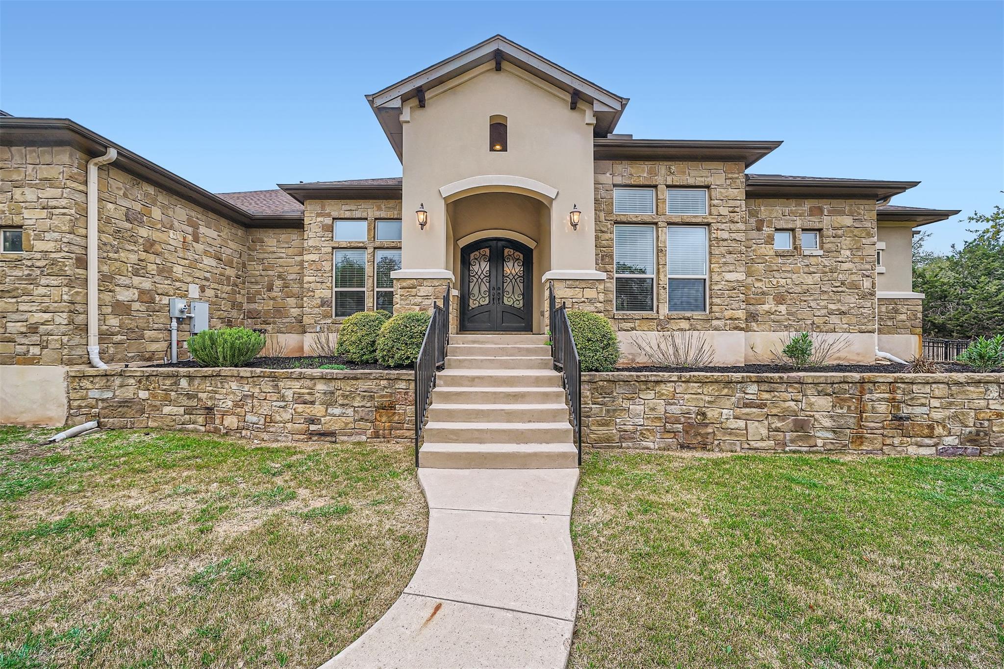 109 San Marino Trl Property Photo 1