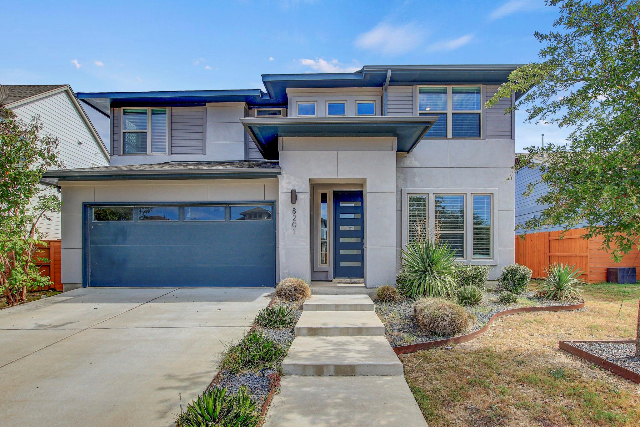 8201 Spire Vw Property Photo 1