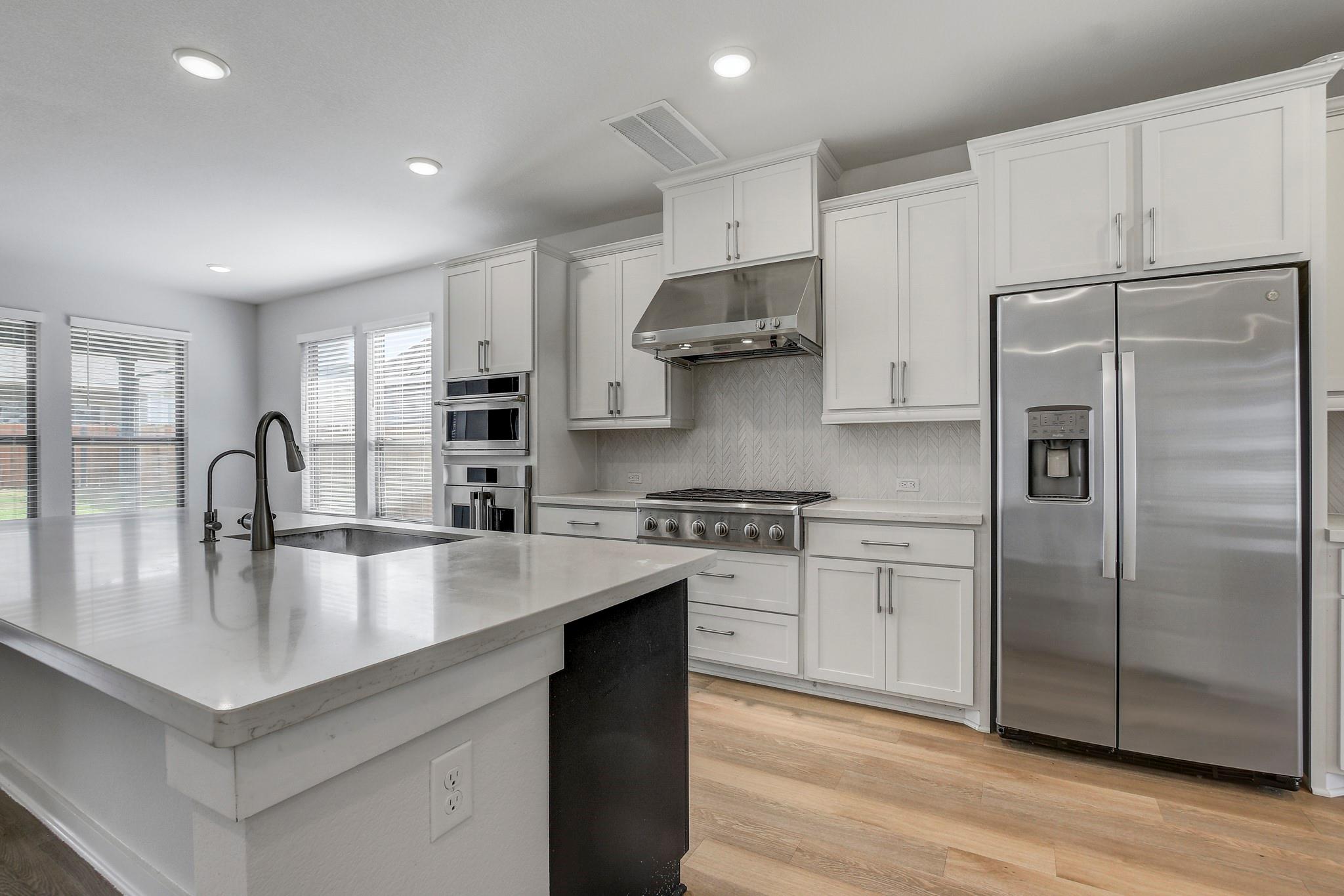 8201 Spire Vw Property Photo 6